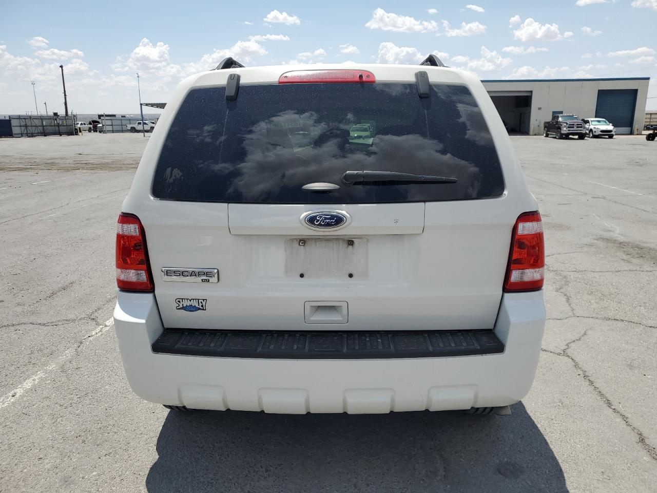 1FMCU0D7XBKB13174 2011 Ford Escape Xlt