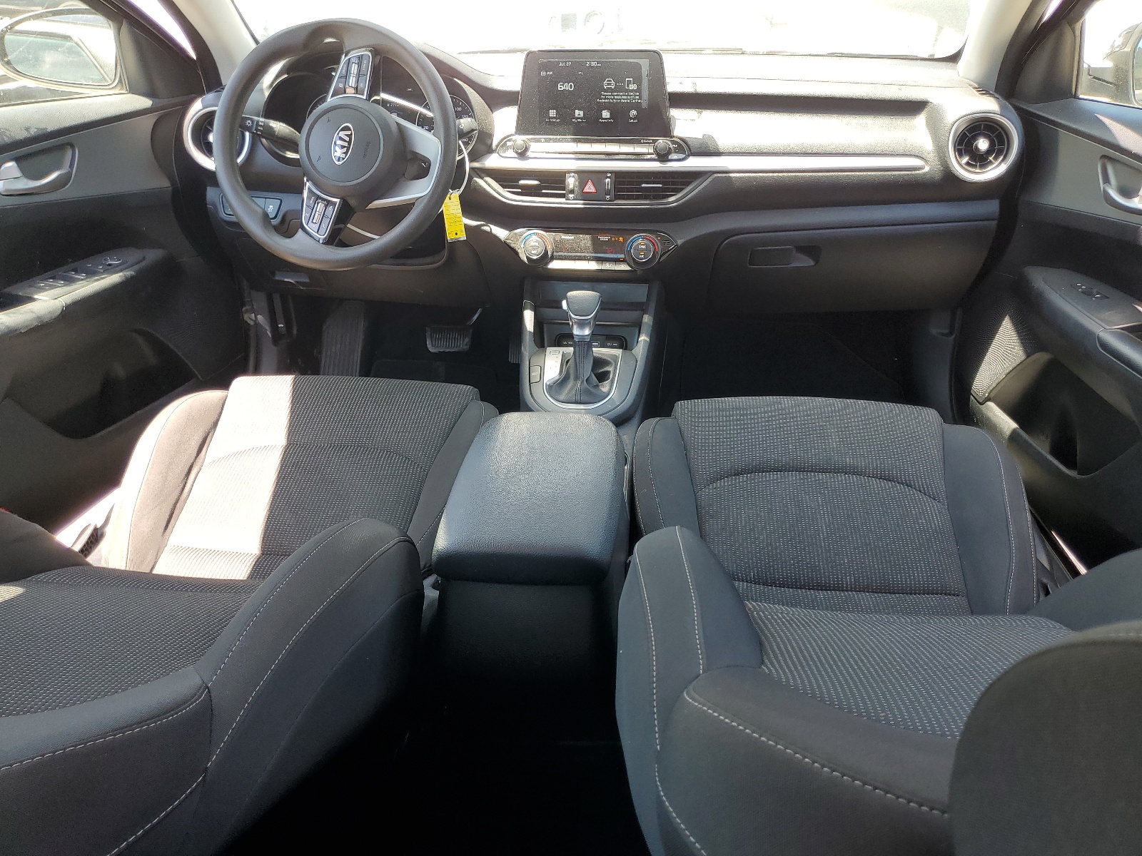 3KPF24AD7KE085796 2019 Kia Forte Fe