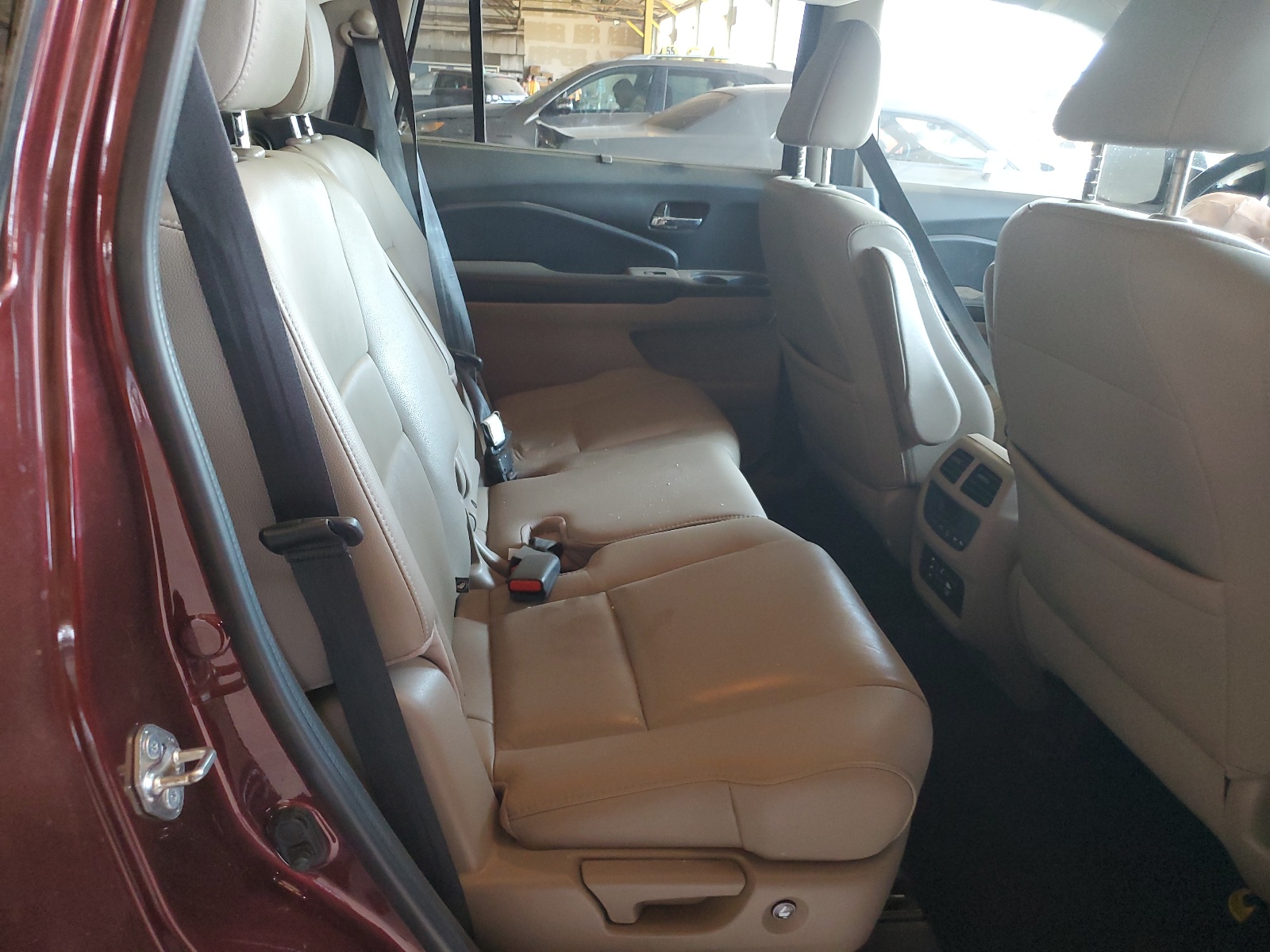 5FNYF5H90JB021080 2018 Honda Pilot Touring