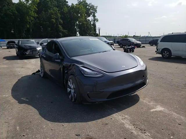 2022 Tesla Model Y VIN: 7SAYGDEE9NF362415 Lot: 63134644