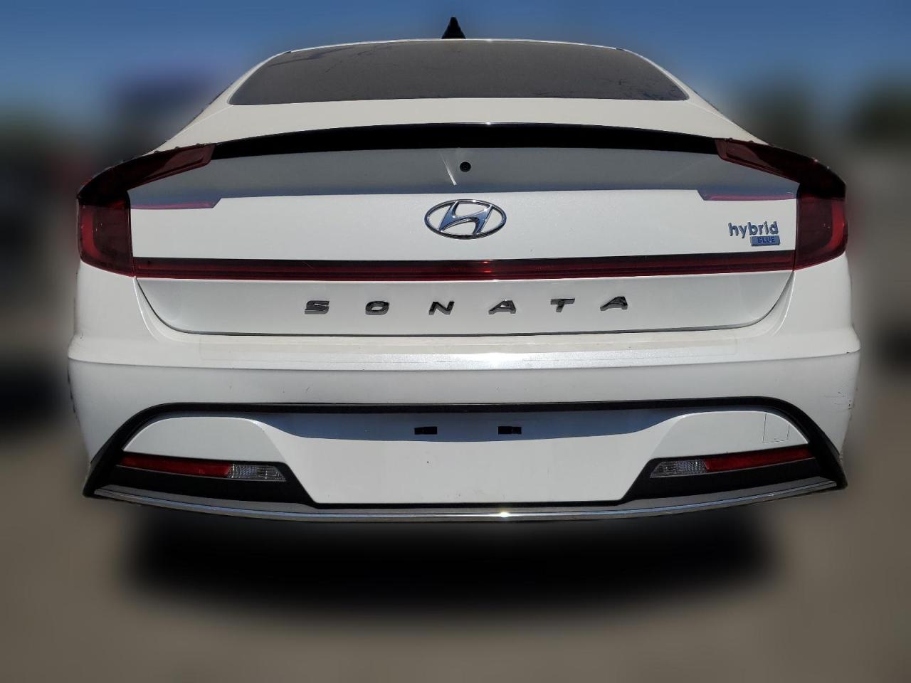 2020 Hyundai Sonata Hybrid VIN: KMHL24JJXLA013631 Lot: 63226994