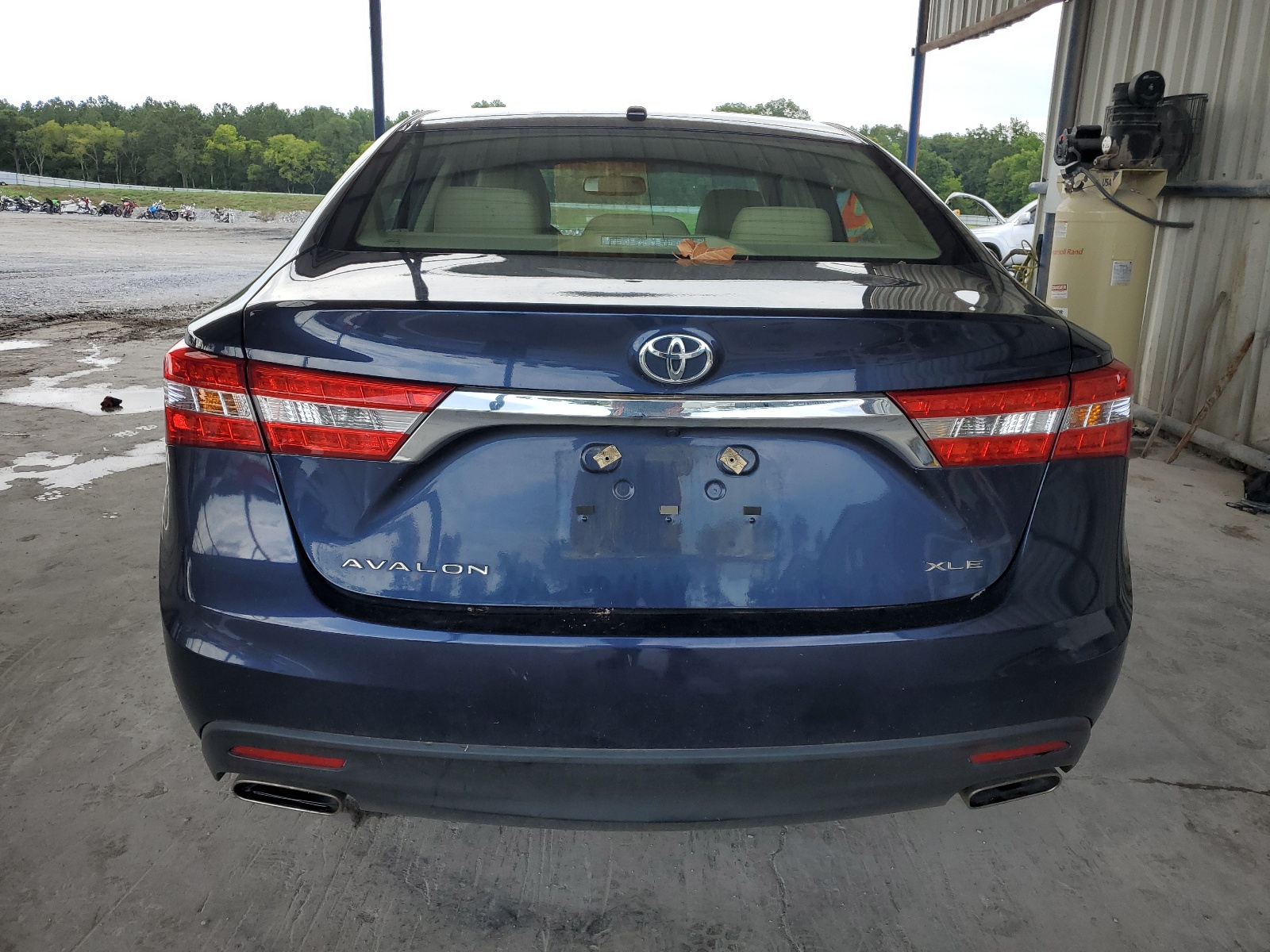 4T1BK1EB2FU149218 2015 Toyota Avalon Xle