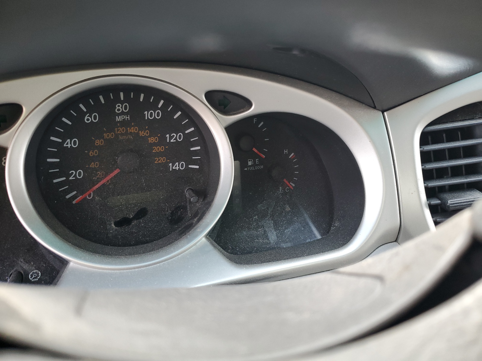 JTEGD21A950112708 2005 Toyota Highlander