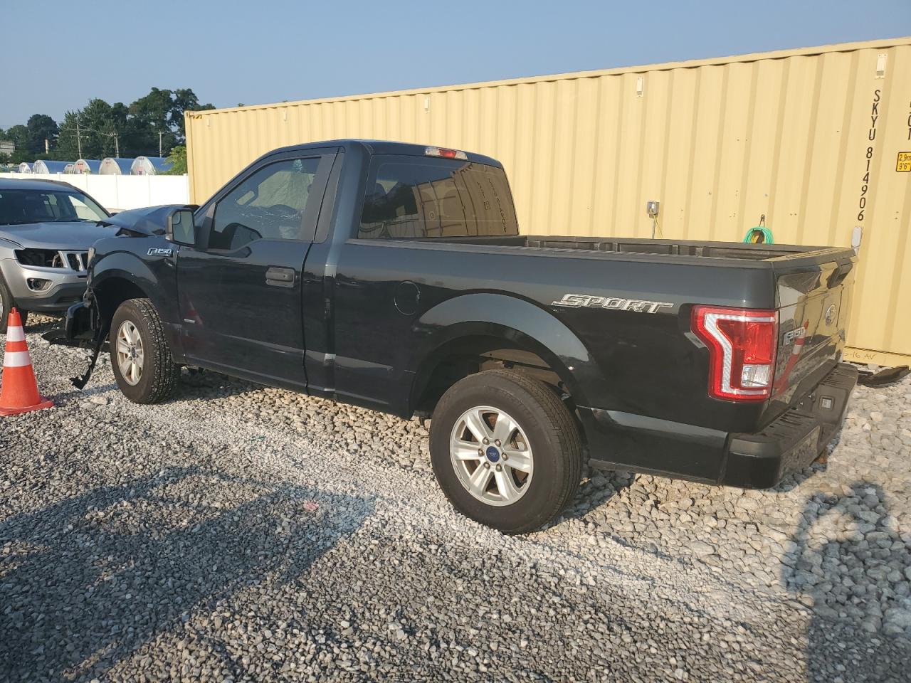 1FTMF1CP8GKD32717 2016 FORD F-150 - Image 2