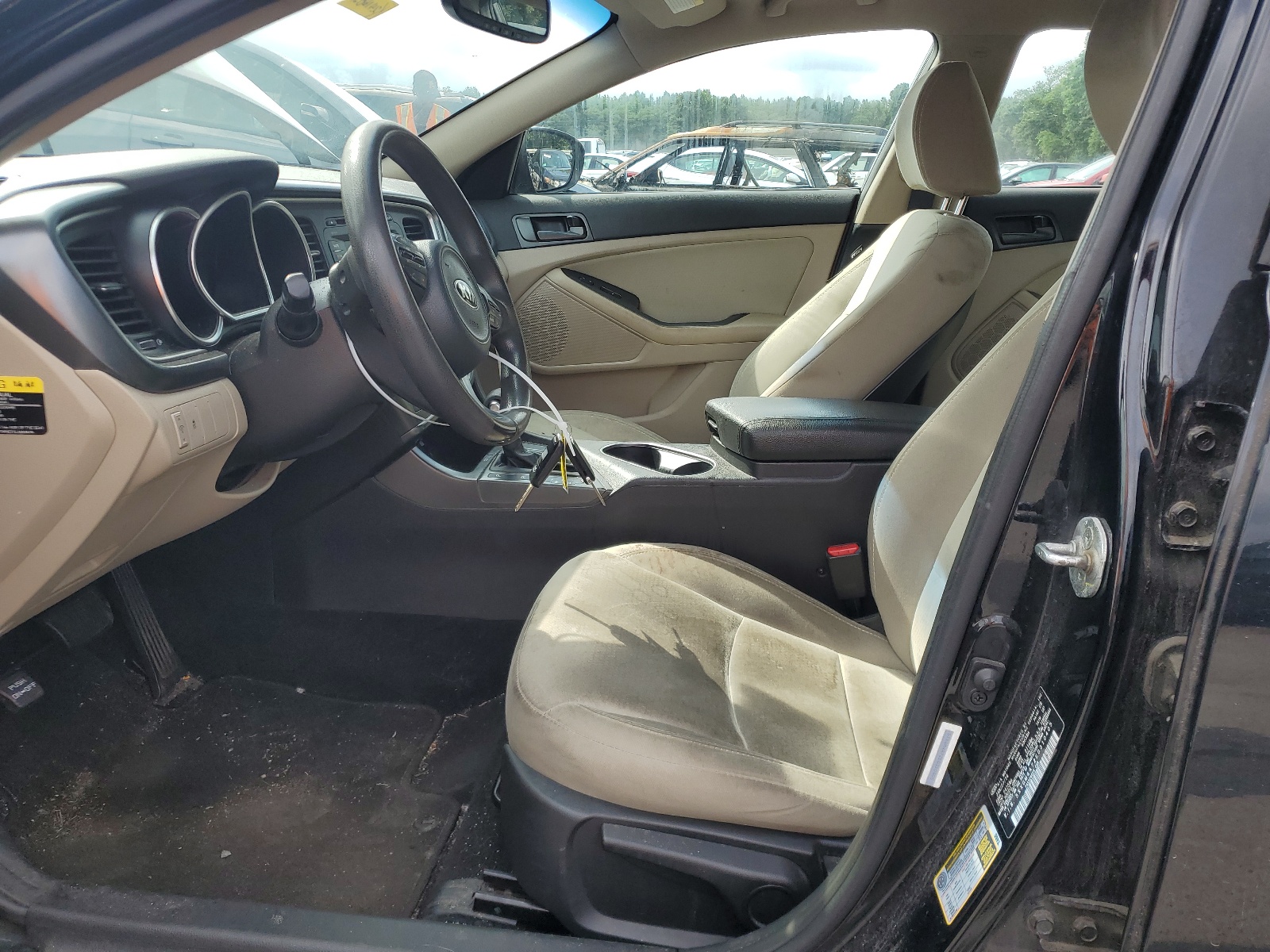 5XXGM4A72EG310405 2014 Kia Optima Lx