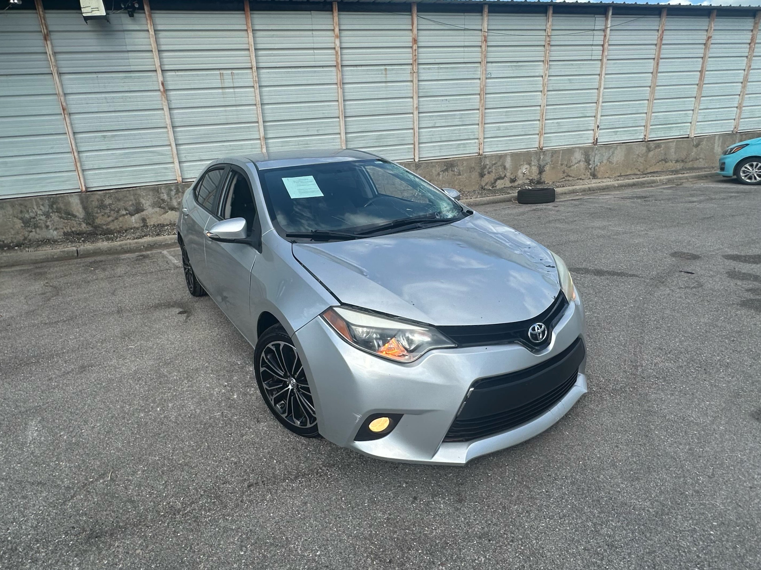 2014 Toyota Corolla L vin: 5YFBURHE0EP104177