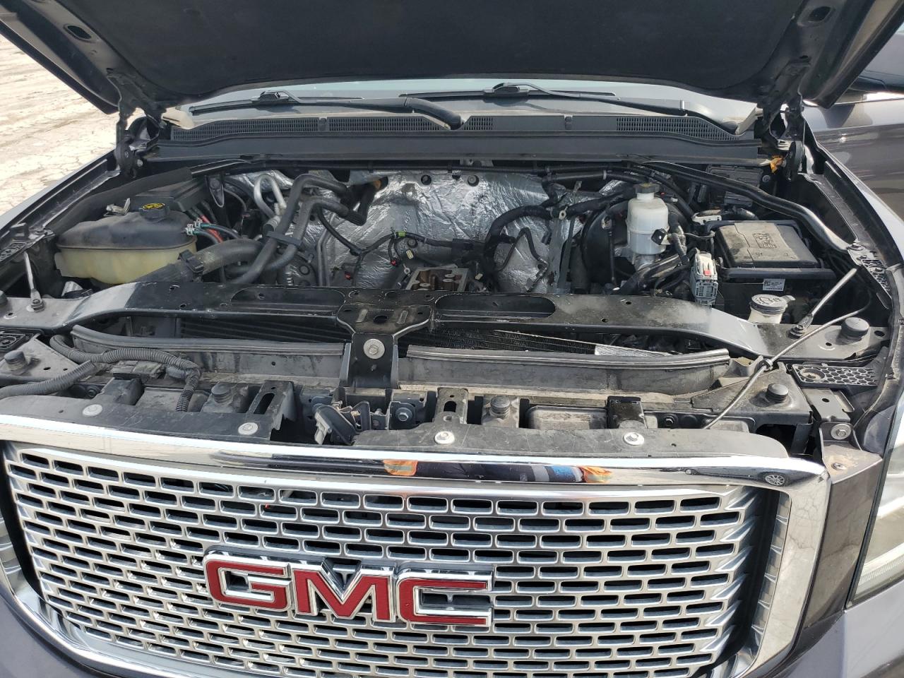 2017 GMC Yukon Denali VIN: 1GKS2CKJ0HR215285 Lot: 64252134