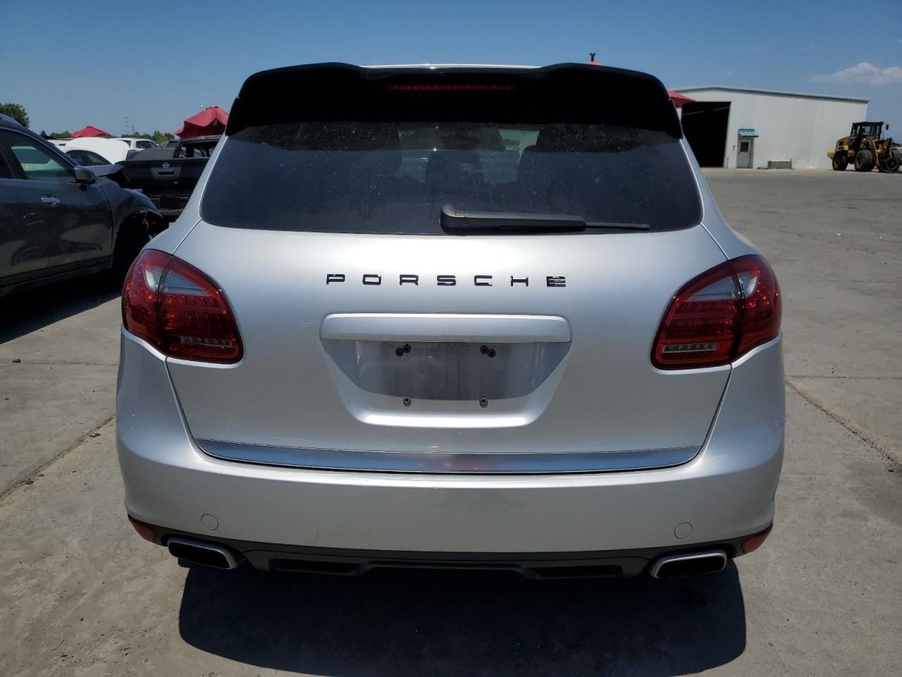 2012 Porsche Cayenne VIN: WP1AA2A26CLA00308 Lot: 62923164