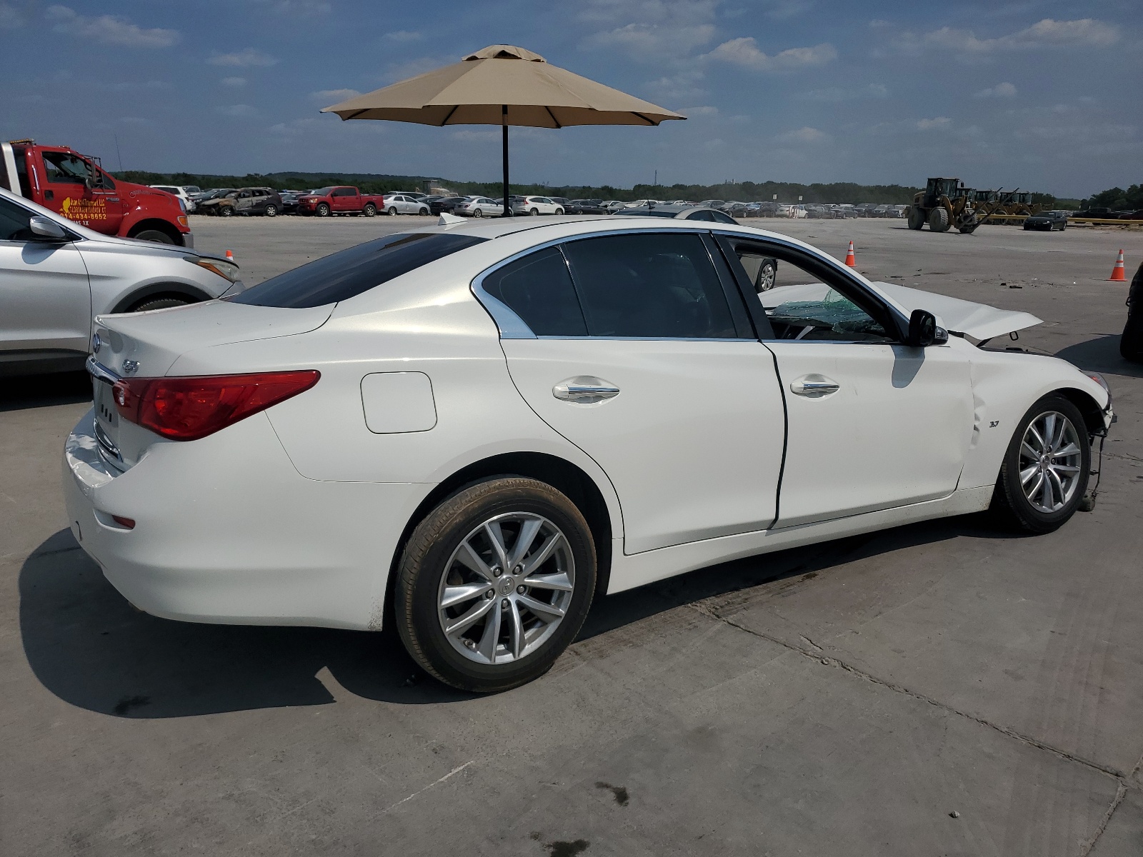 2015 Infiniti Q50 Base vin: JN1BV7AP3FM344084