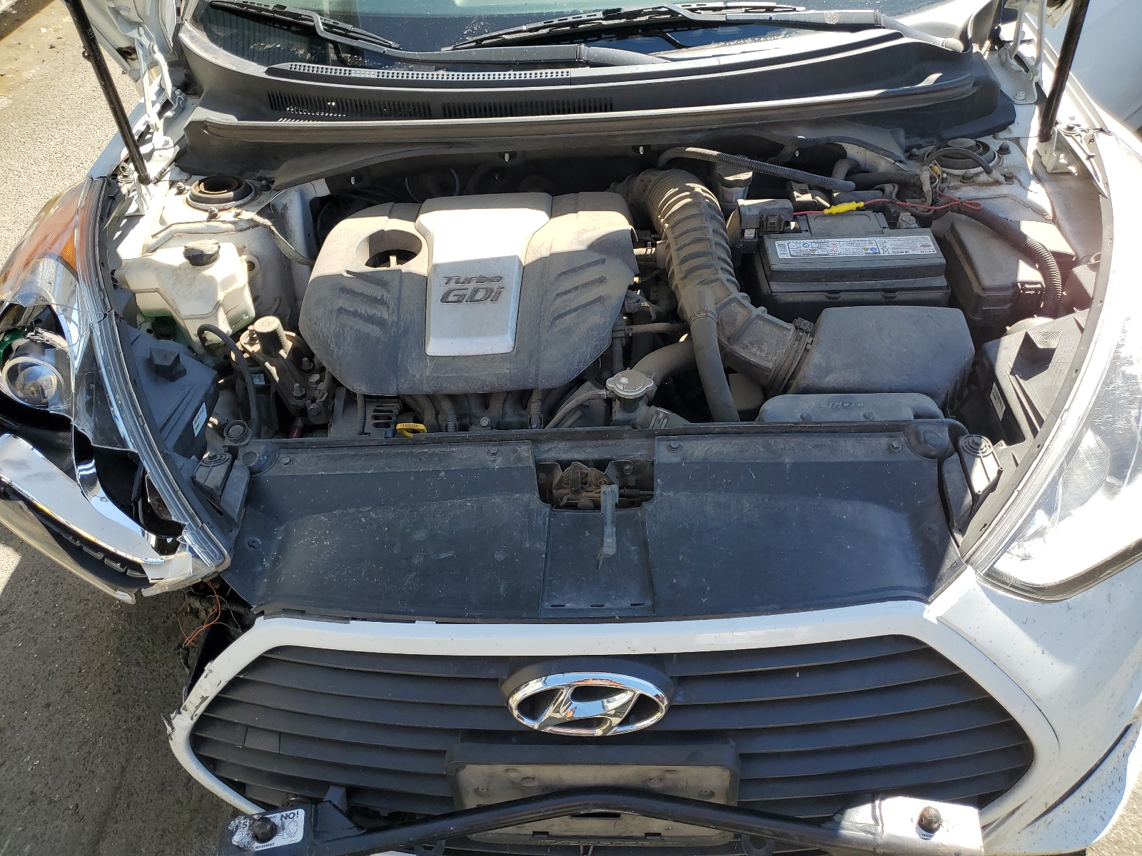 KMHTC6AE0FU242088 2015 Hyundai Veloster Turbo