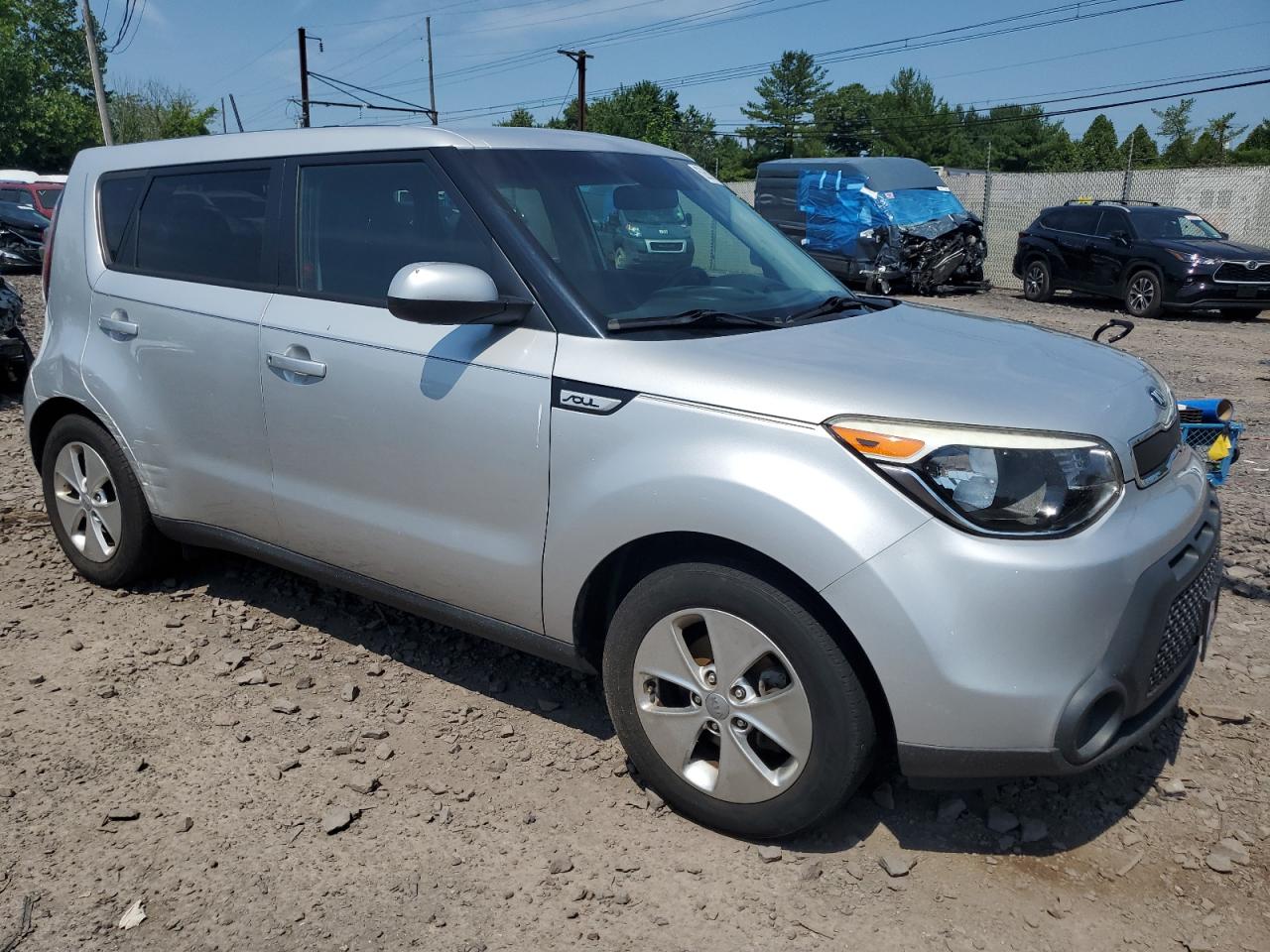 VIN KNDJN2A22G7824150 2016 KIA SOUL no.4