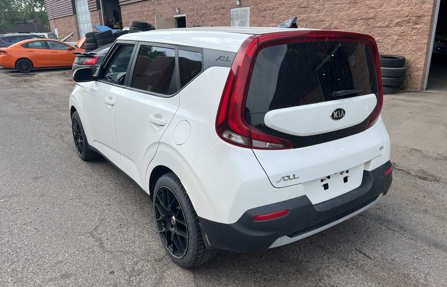 2020 Kia Soul Ex vin: KNDJ33AU0L7048737