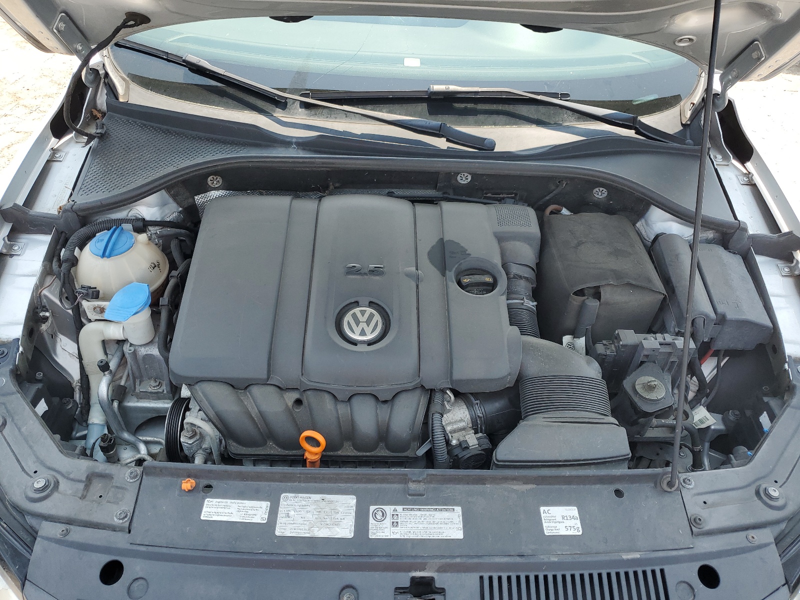 1VWBH7A37DC084290 2013 Volkswagen Passat Se