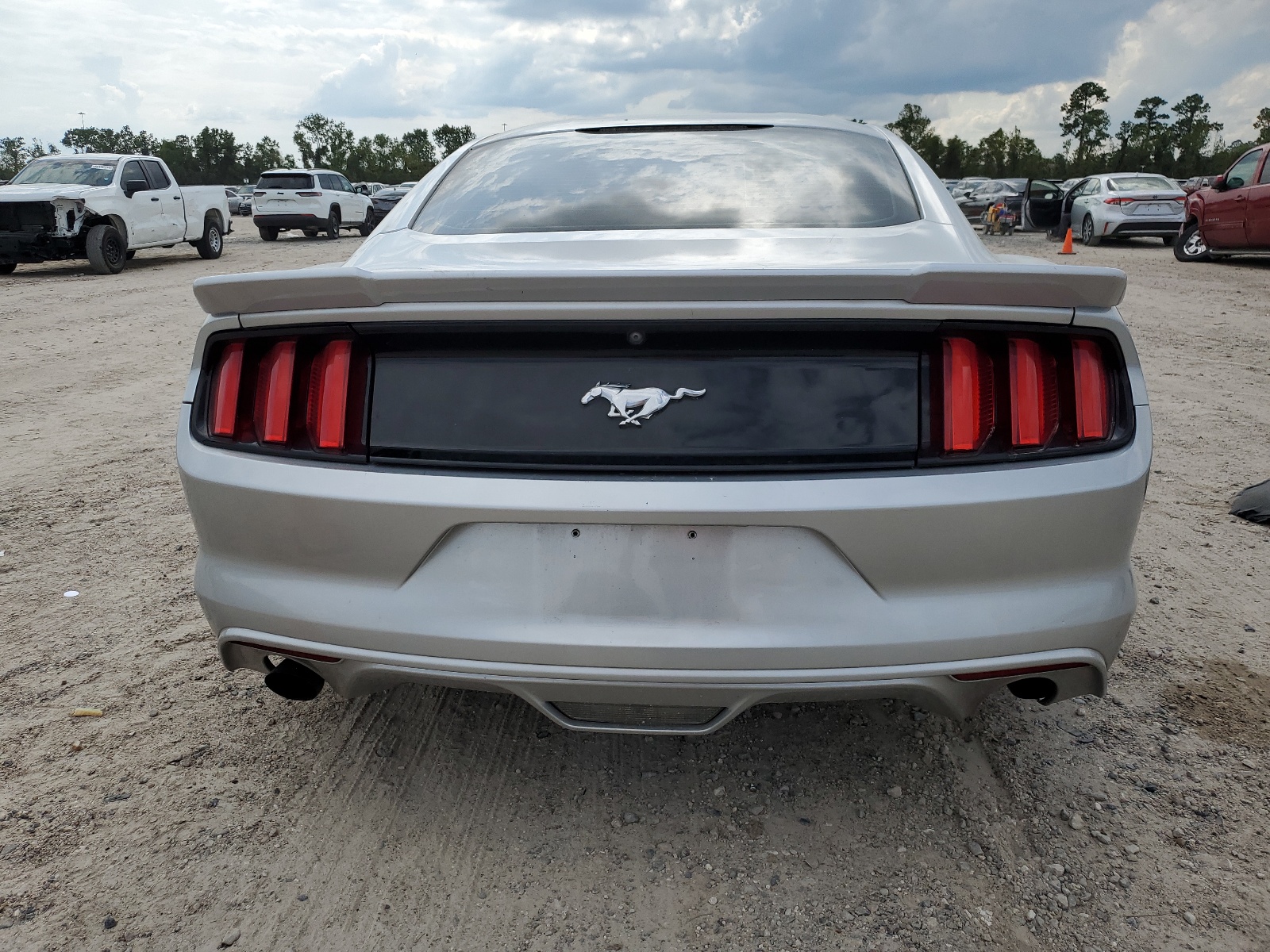 1FA6P8TH7H5256761 2017 Ford Mustang