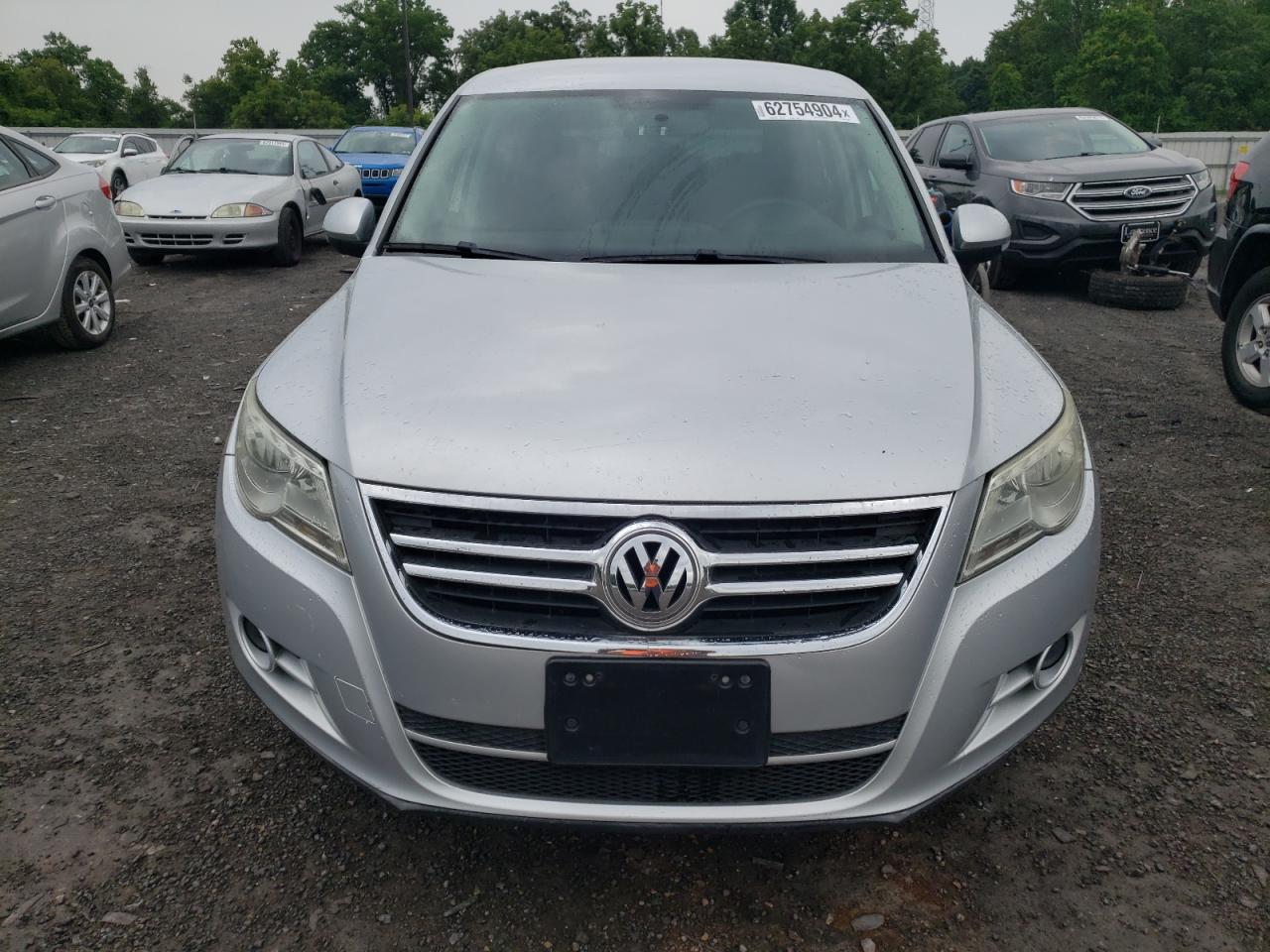 WVGAV75N09W527304 2009 Volkswagen Tiguan S