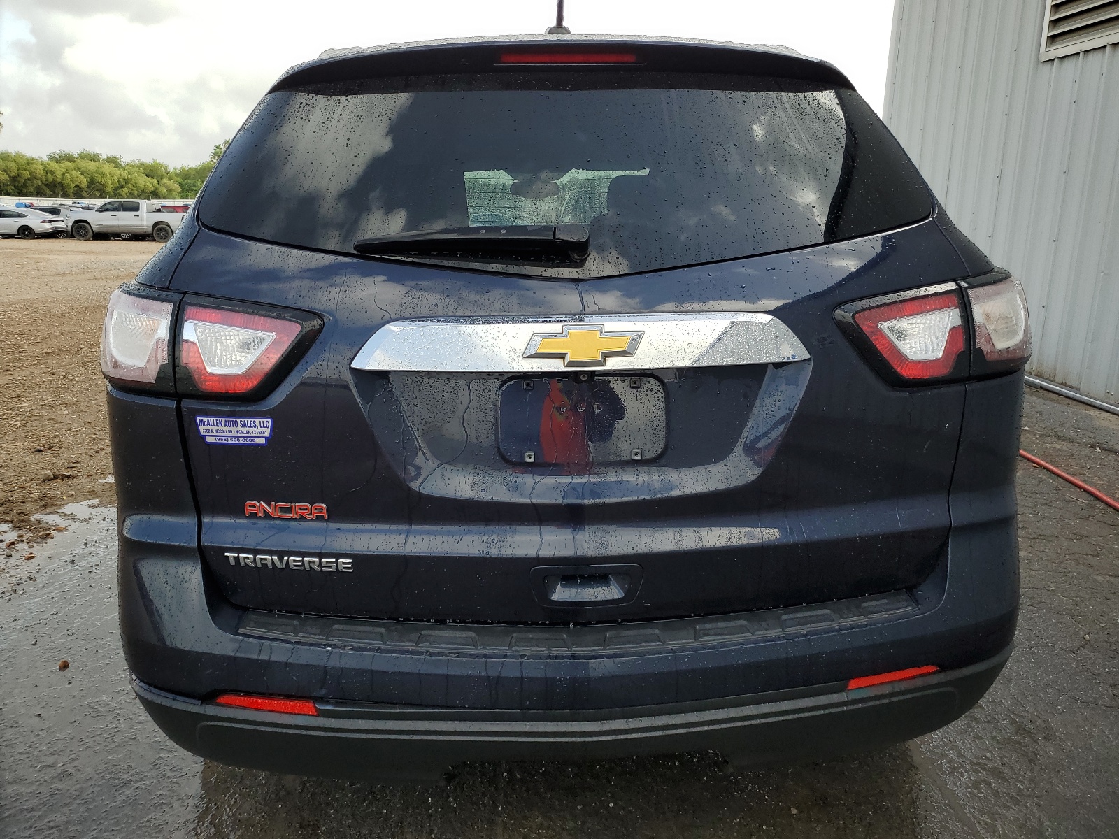 2017 Chevrolet Traverse Ls vin: 1GNKRFED0HJ299287