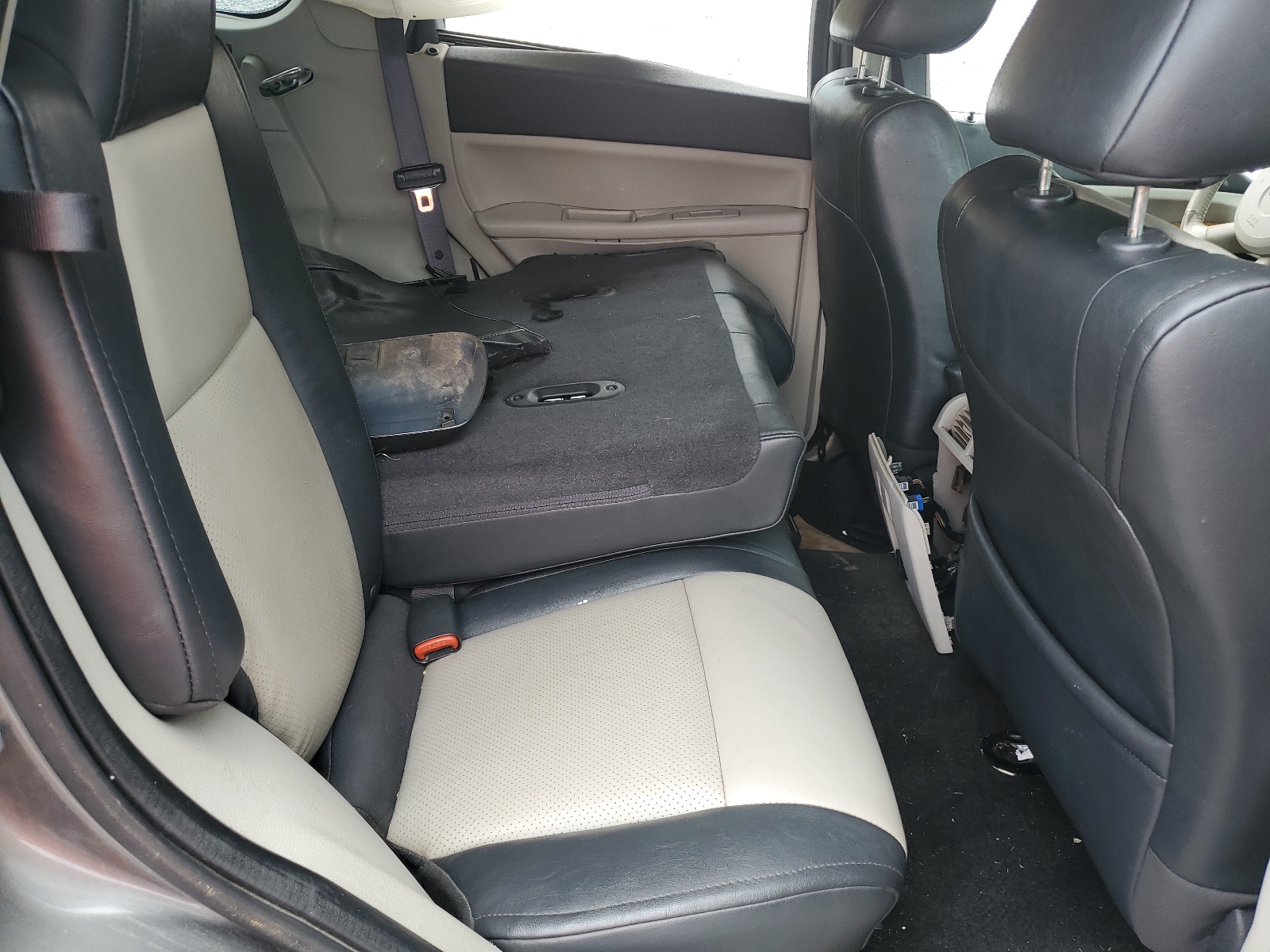 1J8HR582X8C182191 2008 Jeep Grand Cherokee Limited