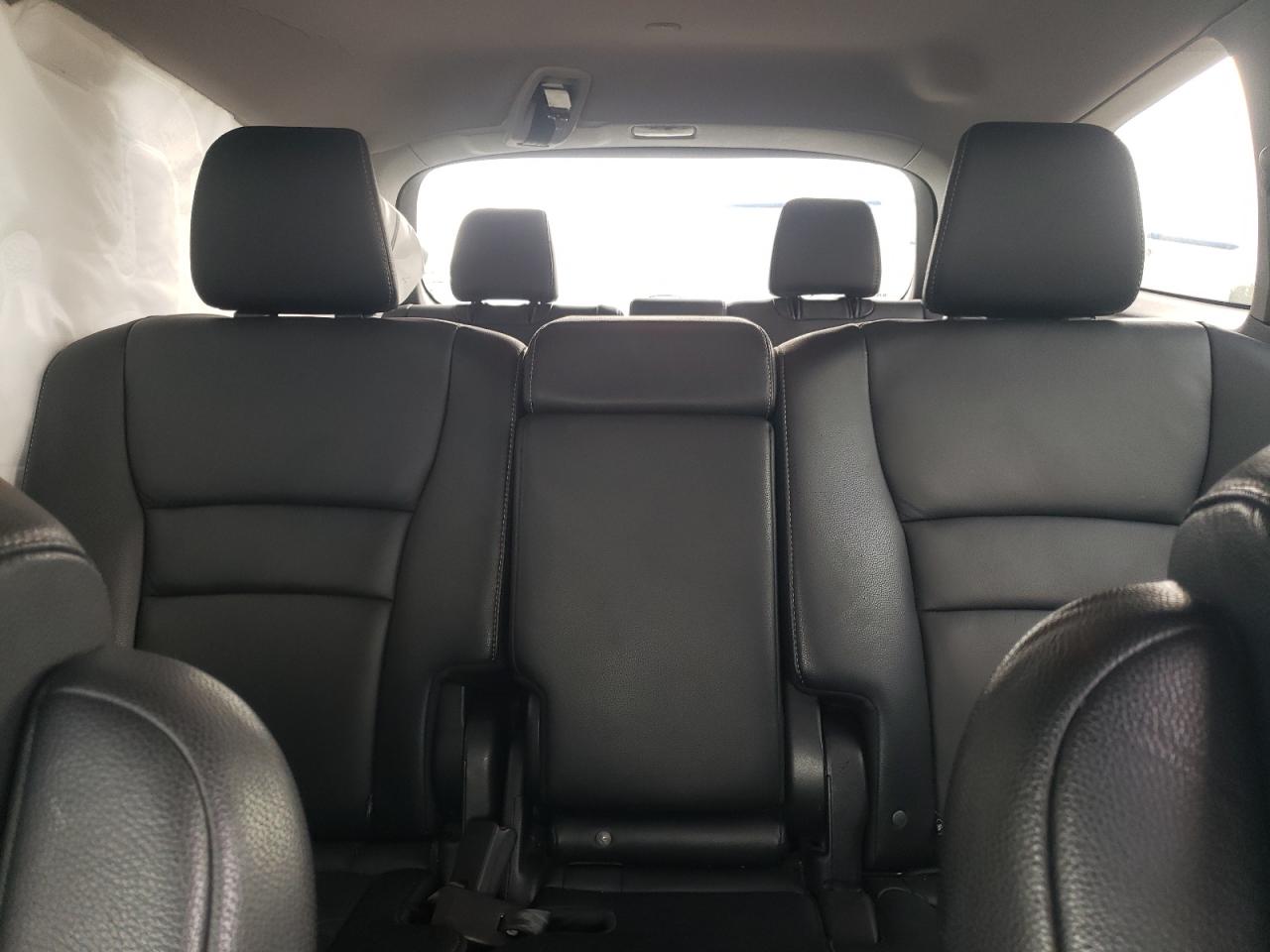 2019 Honda Pilot Touring VIN: 5FNYF5H98KB007574 Lot: 62238824