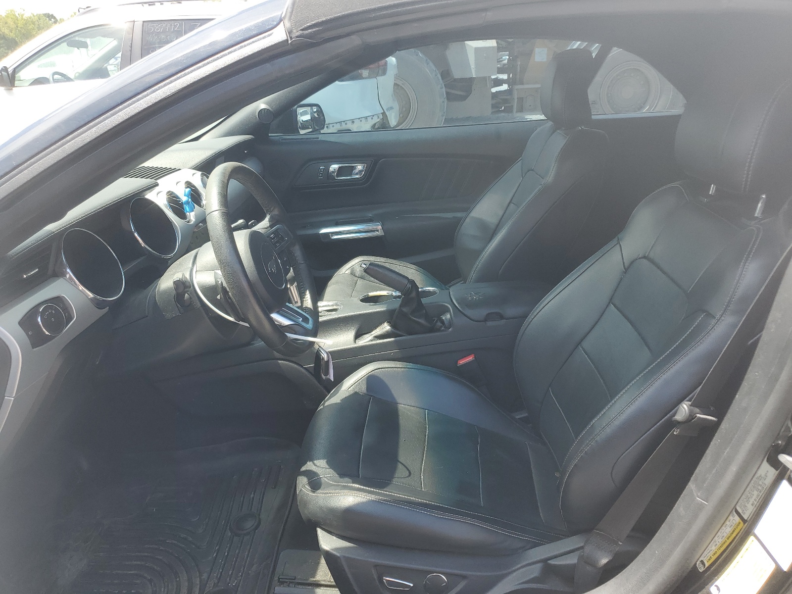 1FATP8UHXH5204784 2017 Ford Mustang