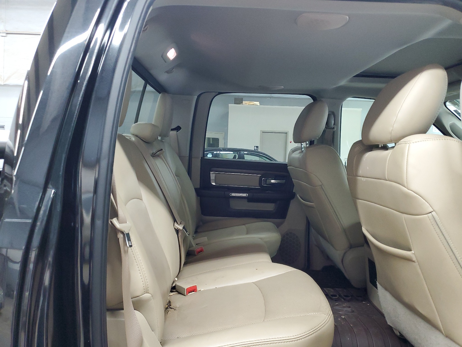 1C6RR7NM6GS230181 2016 Ram 1500 Laramie