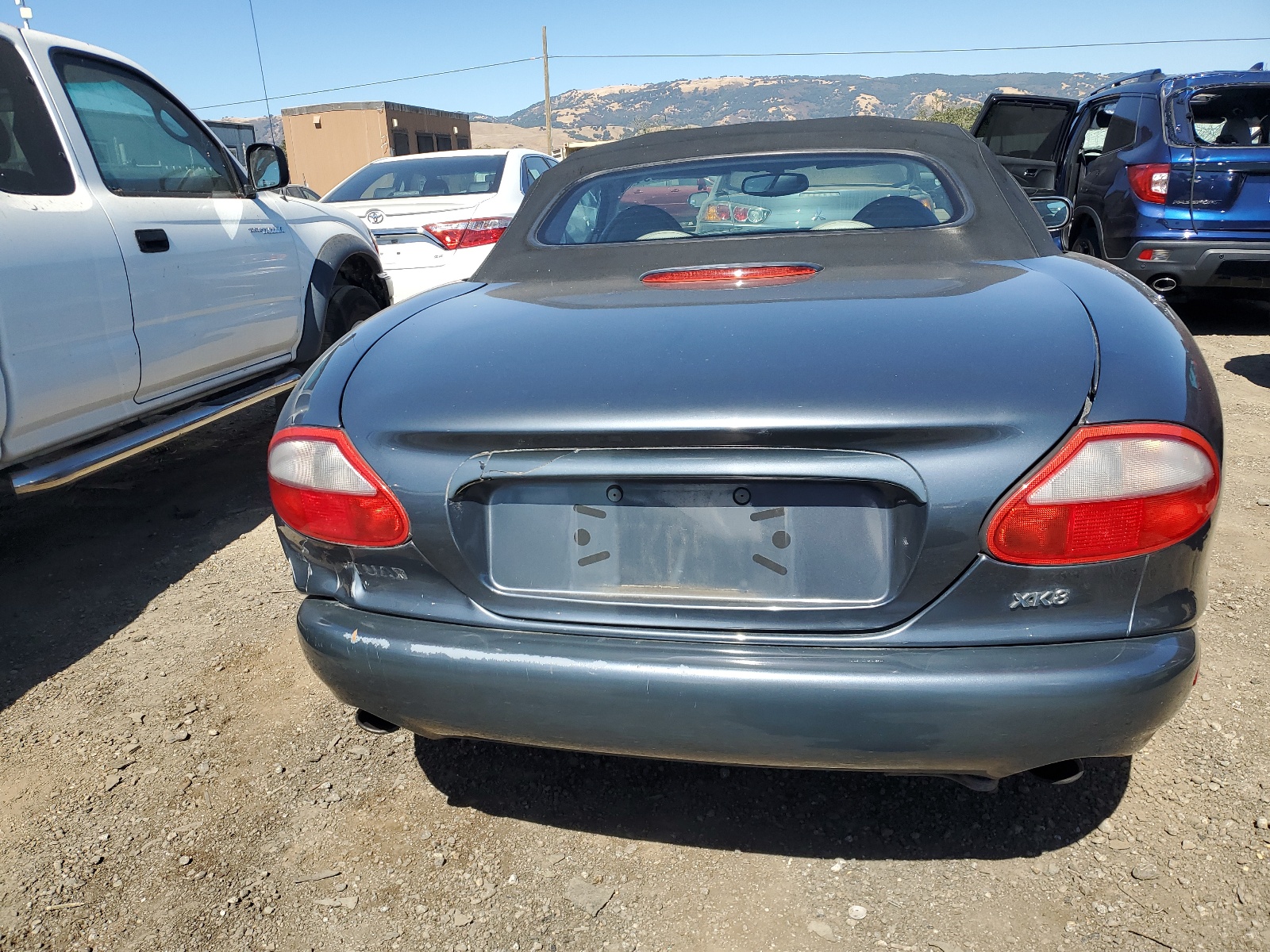 SAJJA42C7YNA05814 2000 Jaguar Xk8