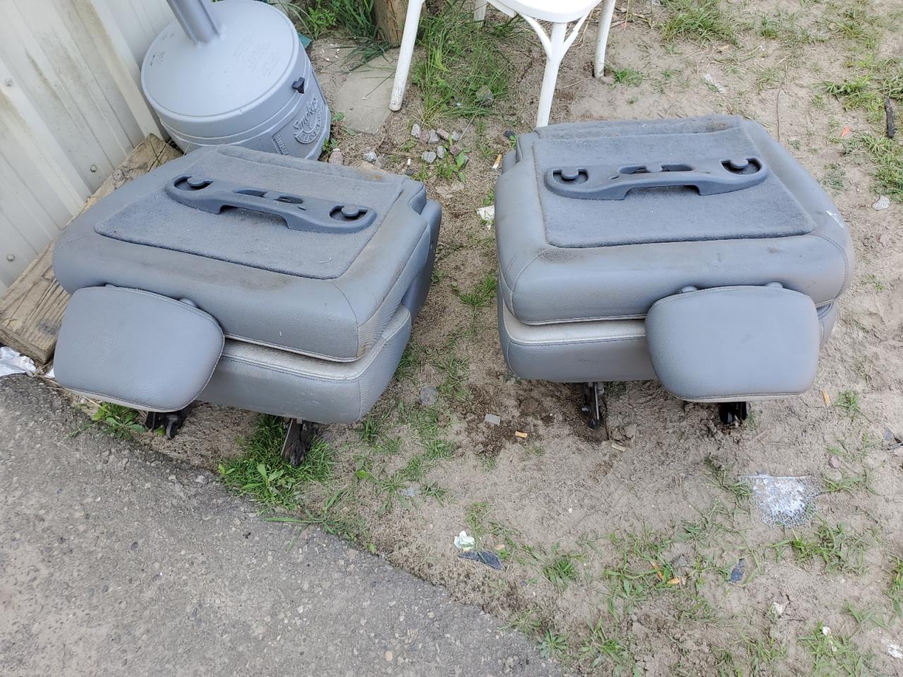 2004 Chrysler Town & Country Touring VIN: 2C4GP54L54R534618 Lot: 64161874