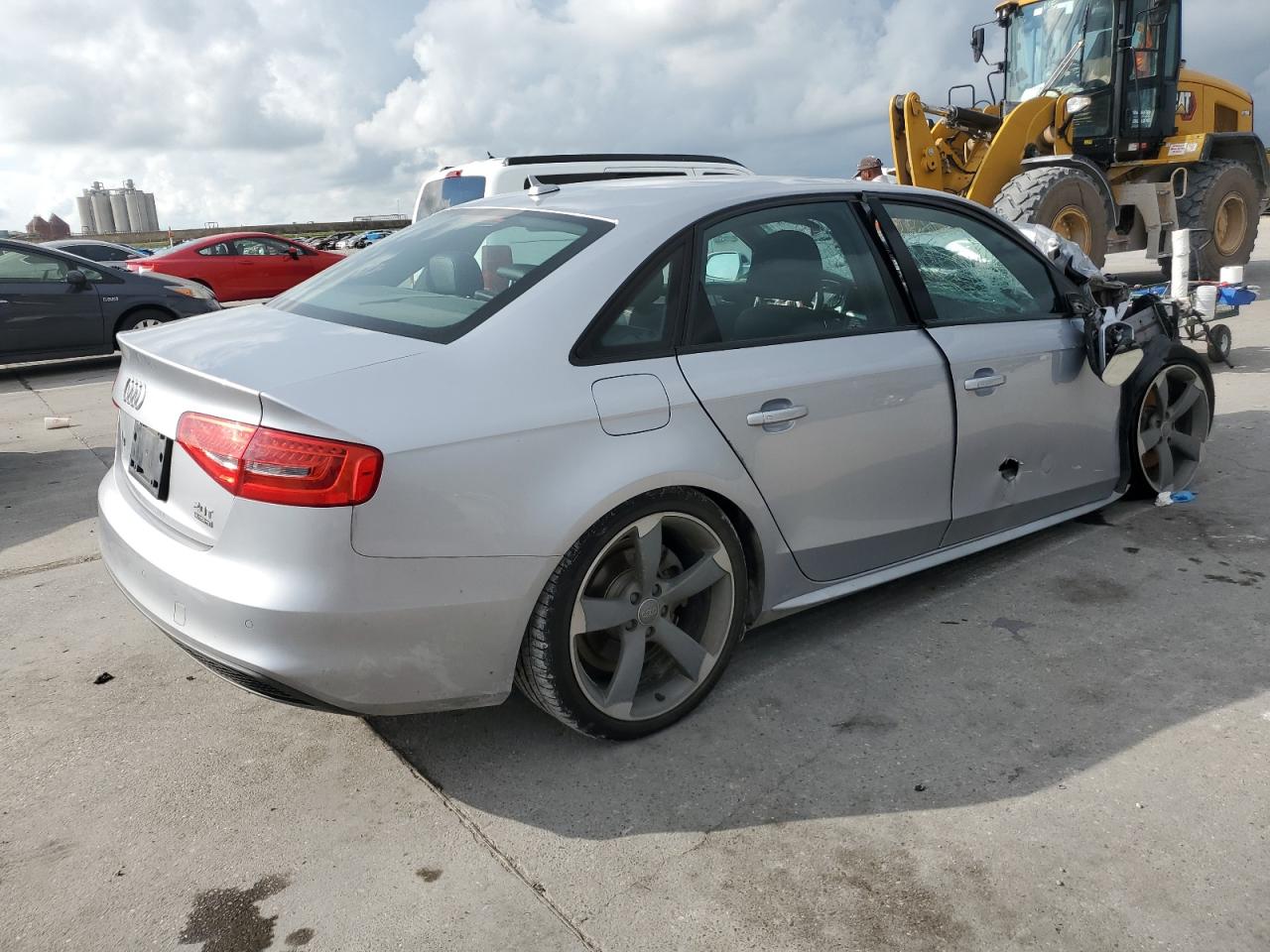 VIN WAUHFAFL5FN040401 2015 AUDI A4 no.3