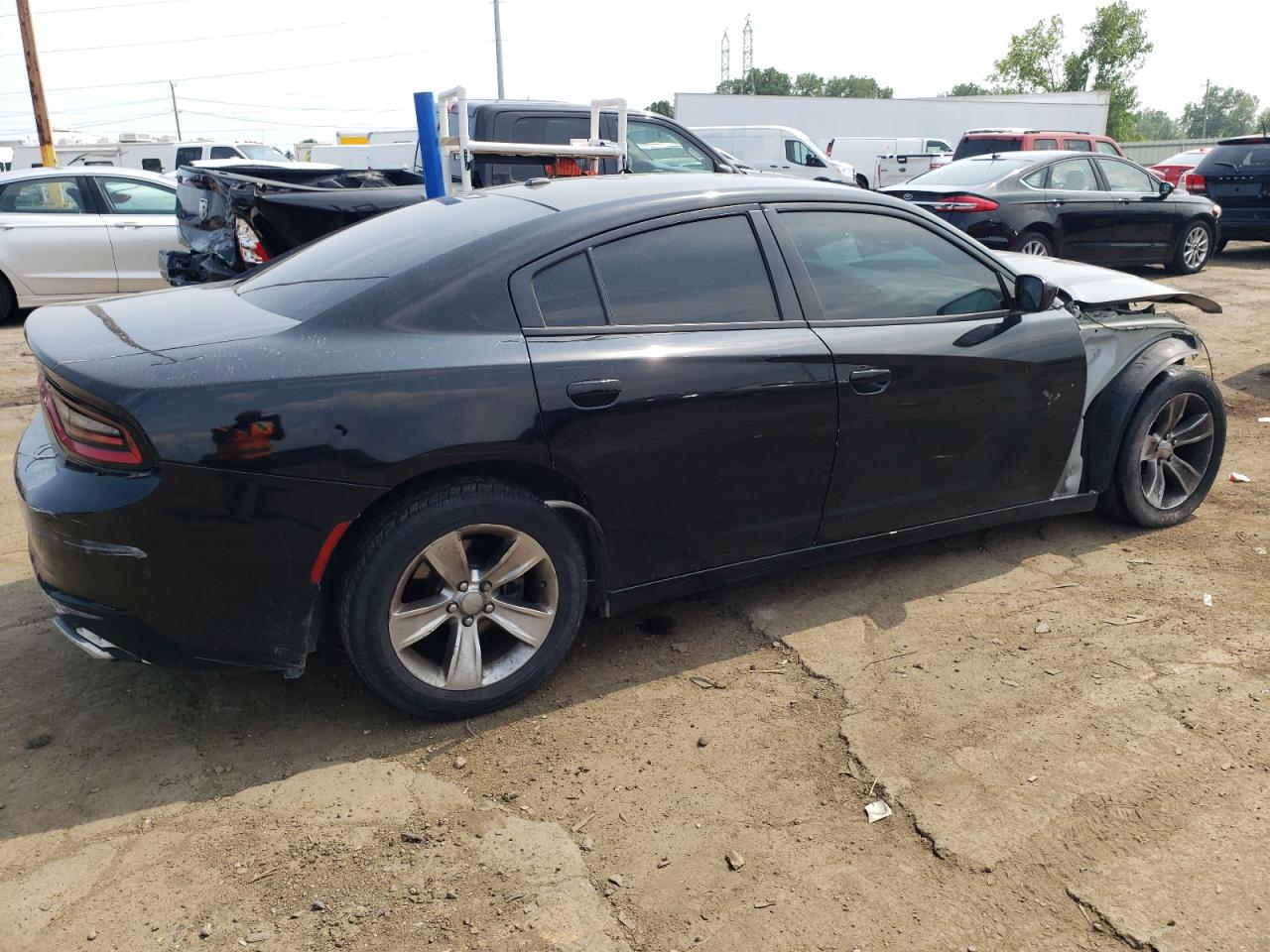 2015 Dodge Charger - Image 3