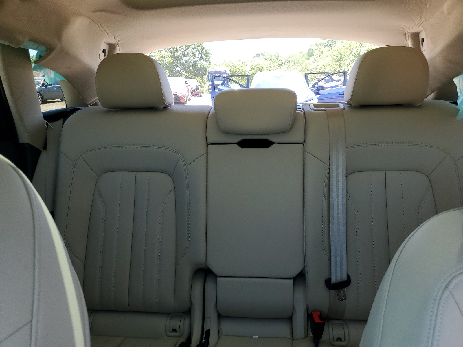 WA1BNAFY7J2124991 2018 Audi Q5 Premium Plus