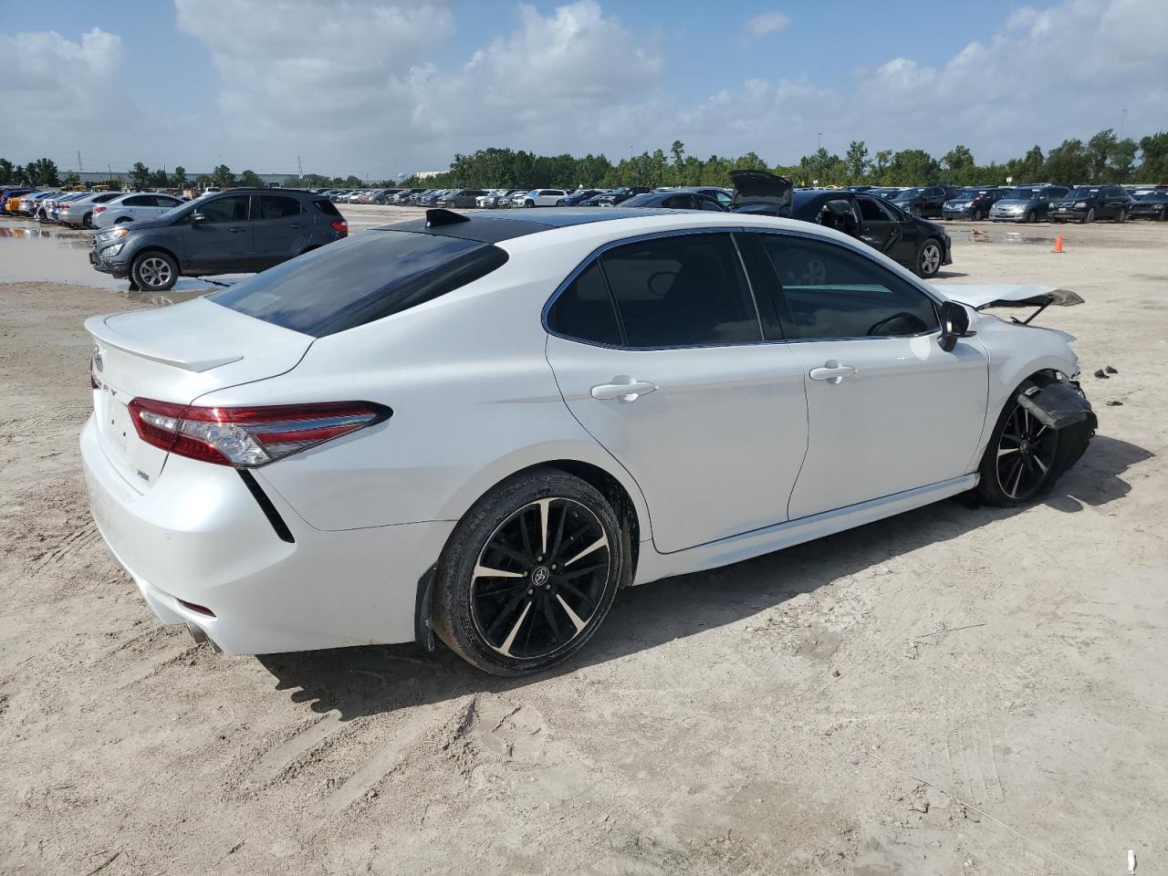 2019 Toyota Camry - Image 3