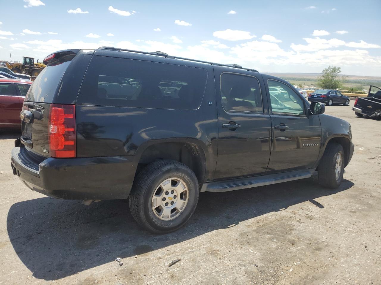 2010 Chevrolet Suburban K1500 Lt VIN: 1GNUKJE30AR261685 Lot: 61766934