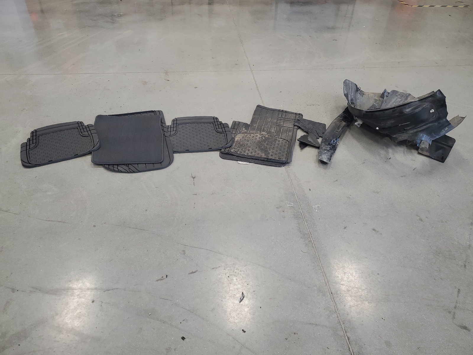 1FADP5AU7FL124629 2015 Ford C-Max Se