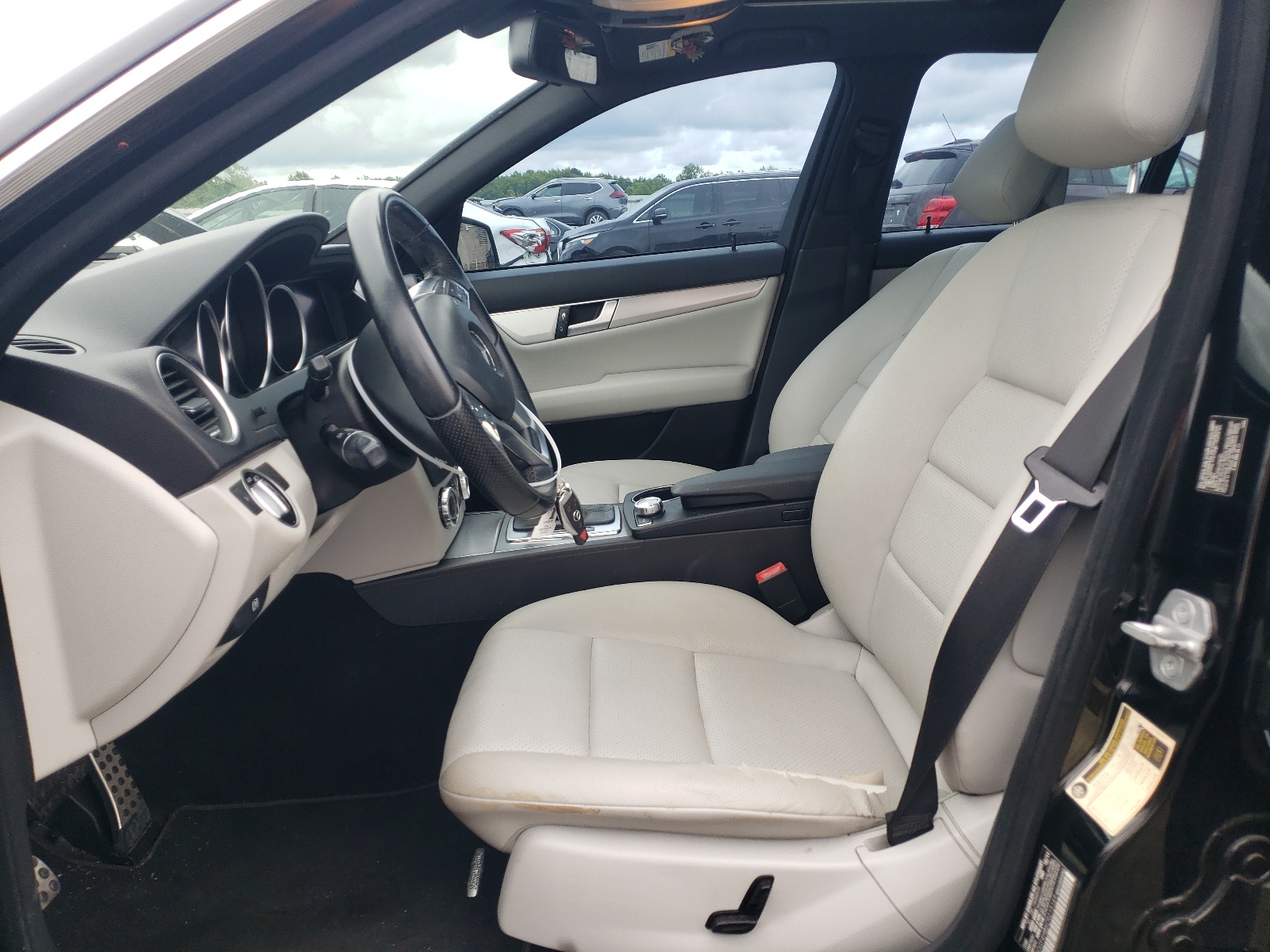 WDDGF4HB6CR215169 2012 Mercedes-Benz C 250