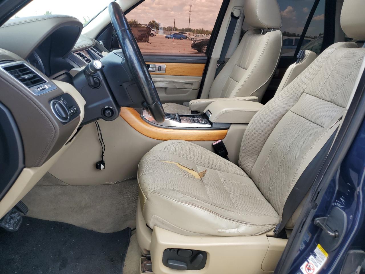 2012 Land Rover Range Rover Sport Hse Luxury VIN: SALSK2D42CA754102 Lot: 61300314