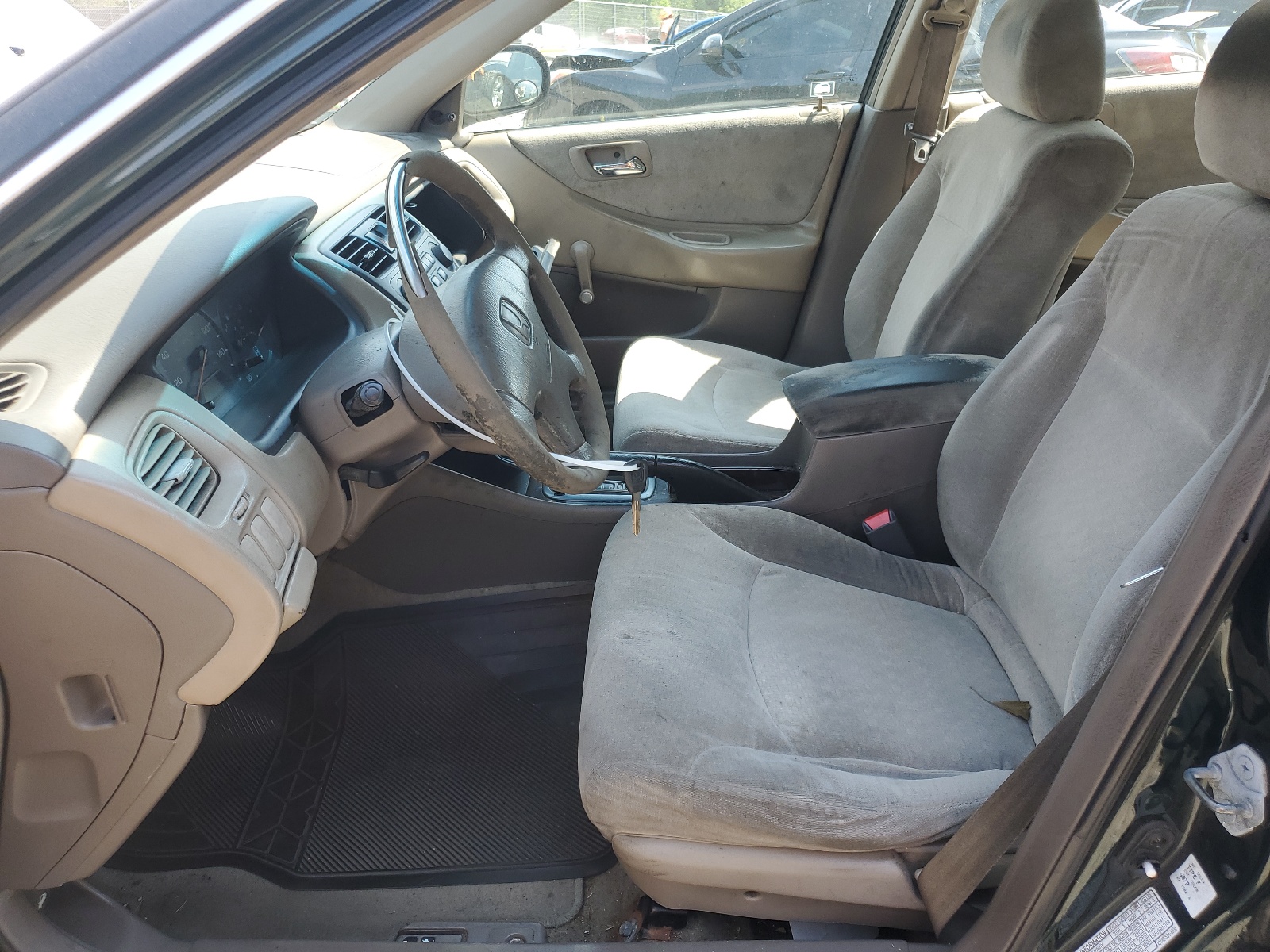 1HGCF86661A089706 2001 Honda Accord Value