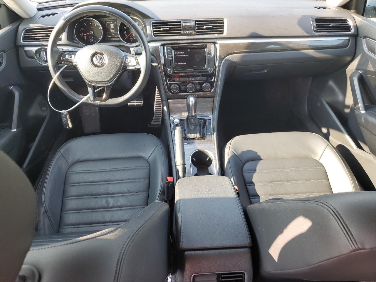 2018 Volkswagen Passat Sel Premium VIN: 1VWCA7A35JC022729 Lot: 65452754