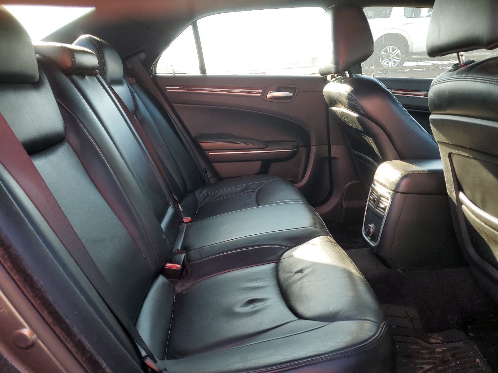 2C3CCAAG1EH125280 2014 Chrysler 300