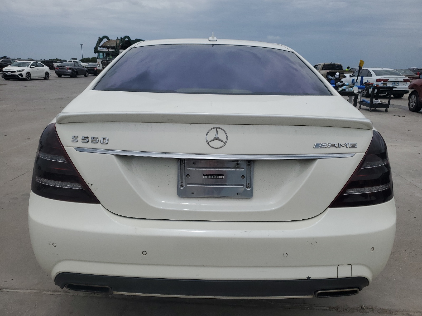 WDDNG7BB1AA332717 2010 Mercedes-Benz S 550
