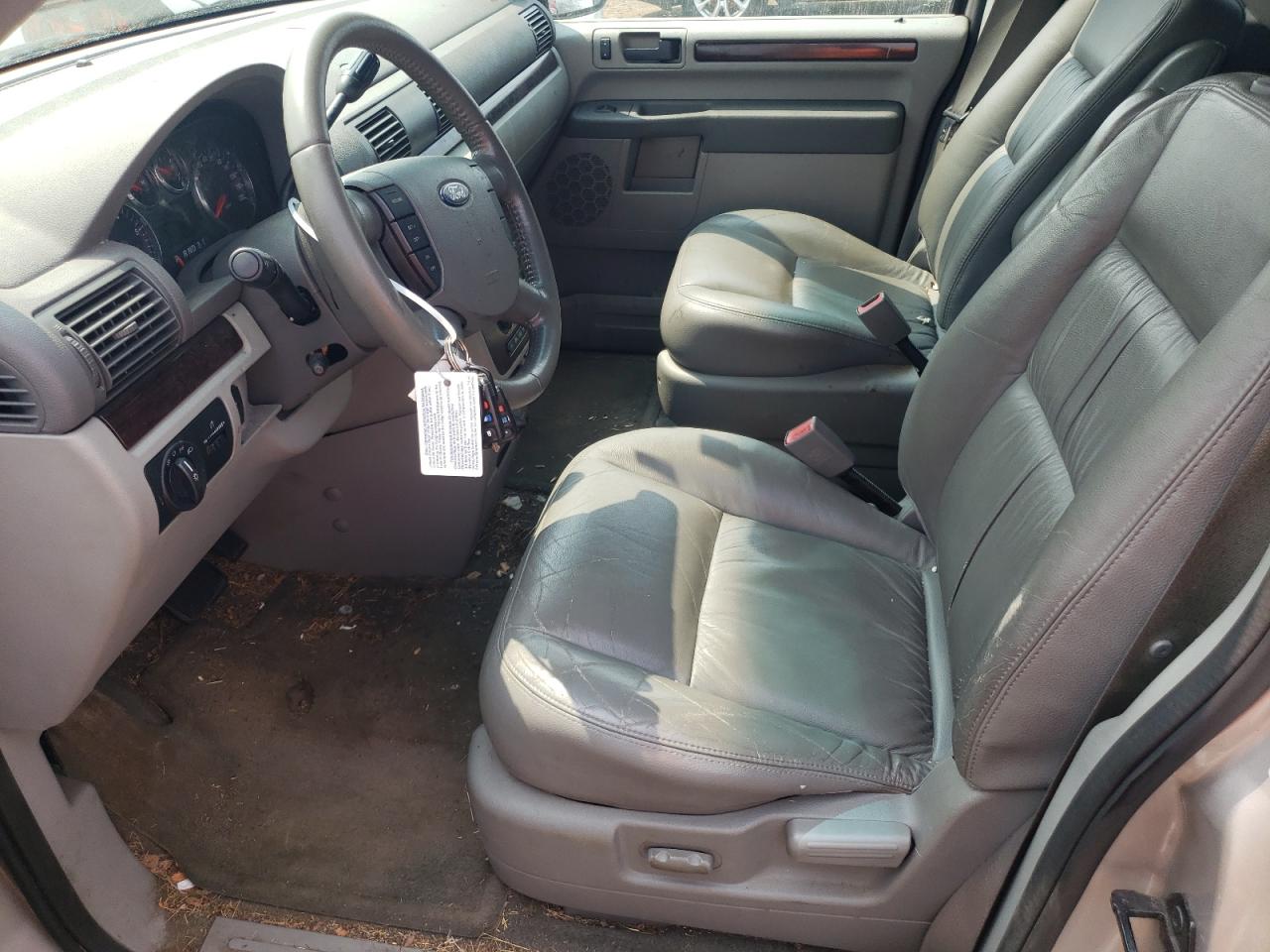 2006 Ford Freestar Sel VIN: 2FMDA52216BA17001 Lot: 64235504