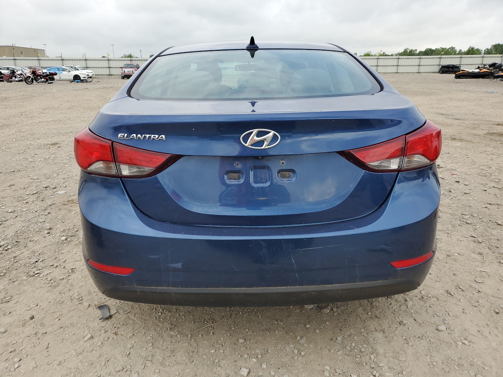 5NPDH4AE8FH569086 2015 Hyundai Elantra Se