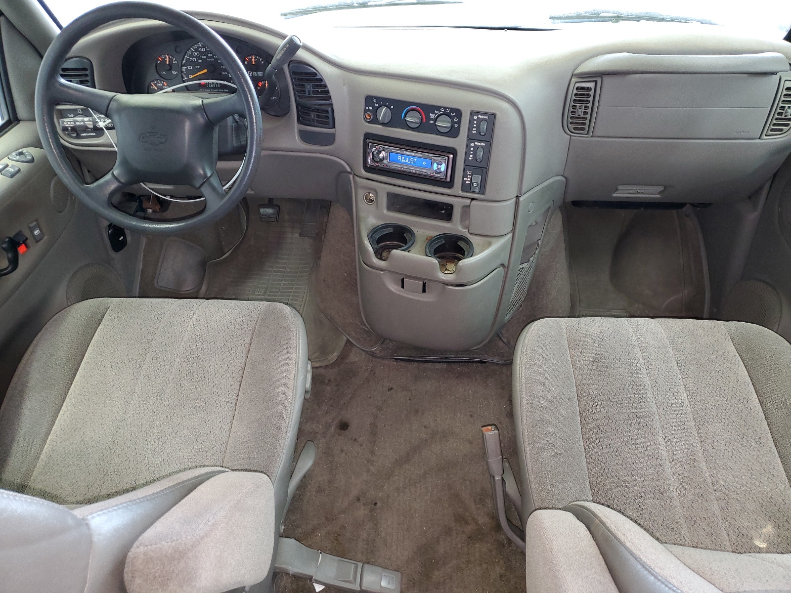 1GNEL19W9YB151341 2000 Chevrolet Astro