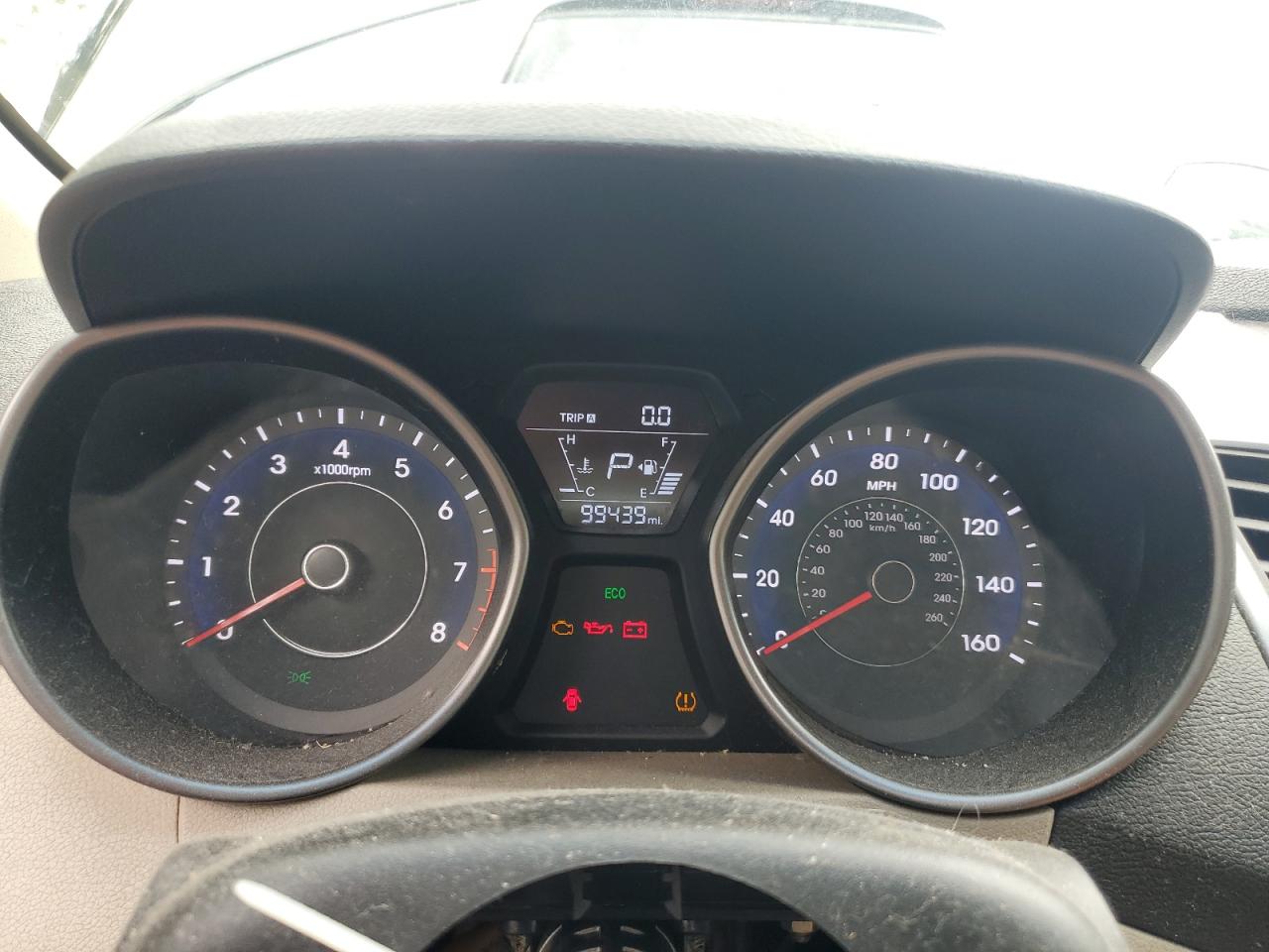2014 Hyundai Elantra - Image 9