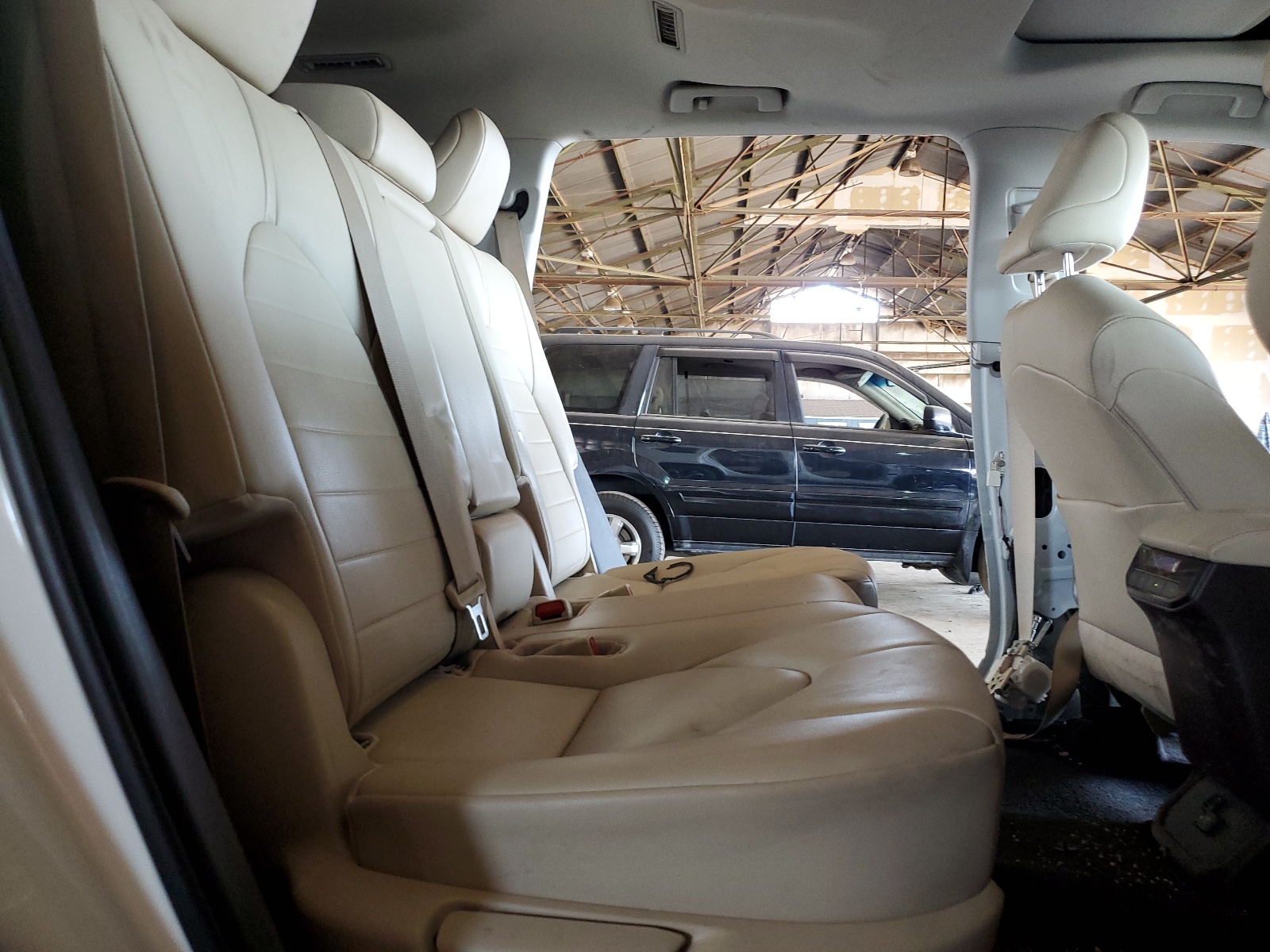 5TDHZRBH9MS133536 2021 Toyota Highlander Xle