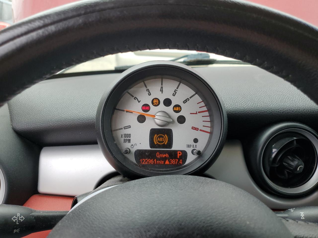 2011 Mini Cooper VIN: WMWSU3C57BT091580 Lot: 64324674