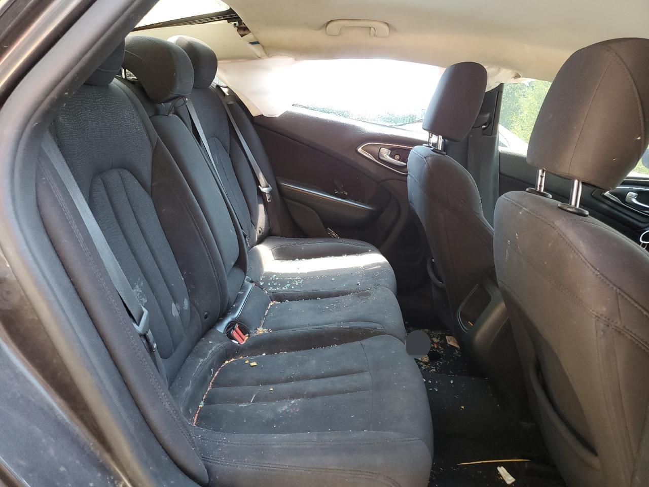 2015 Chrysler 200 Limited VIN: 1C3CCCAB1FN640255 Lot: 63626674