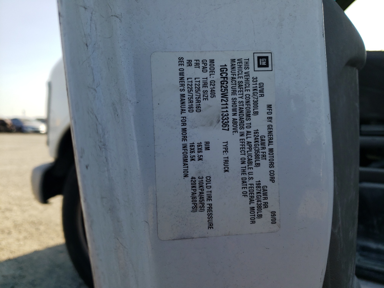 1GCFG25W211133367 2001 Chevrolet Express G2500