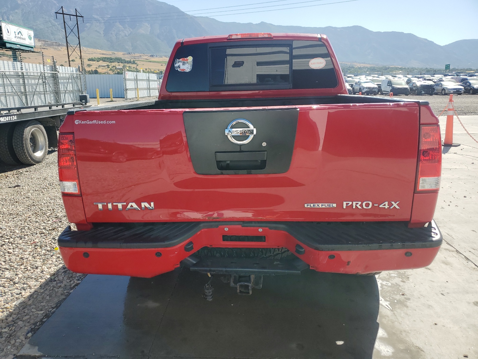 1N6BA0EC3CN313329 2012 Nissan Titan S