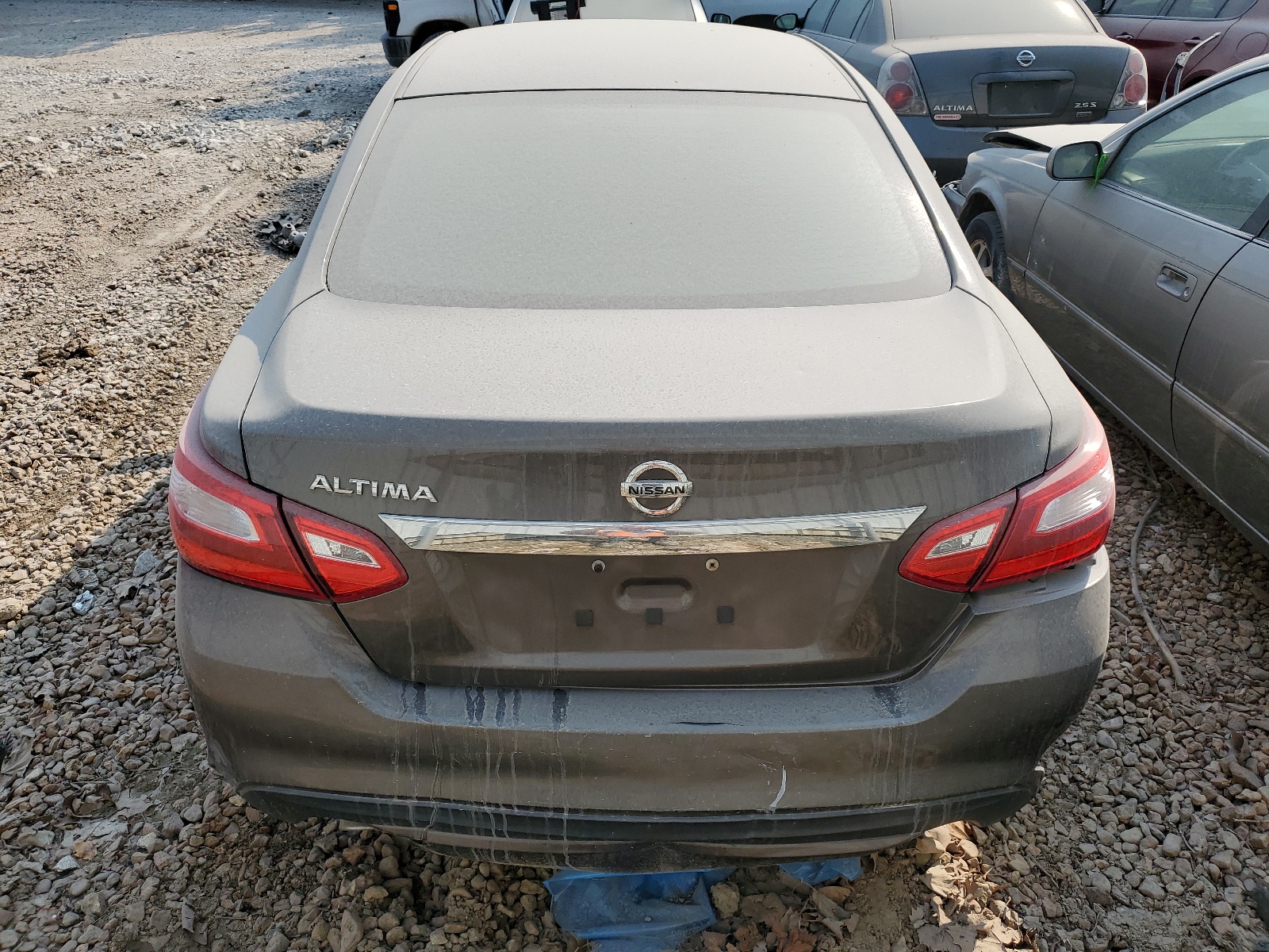 2016 Nissan Altima 2.5 vin: 1N4AL3AP0GN351941