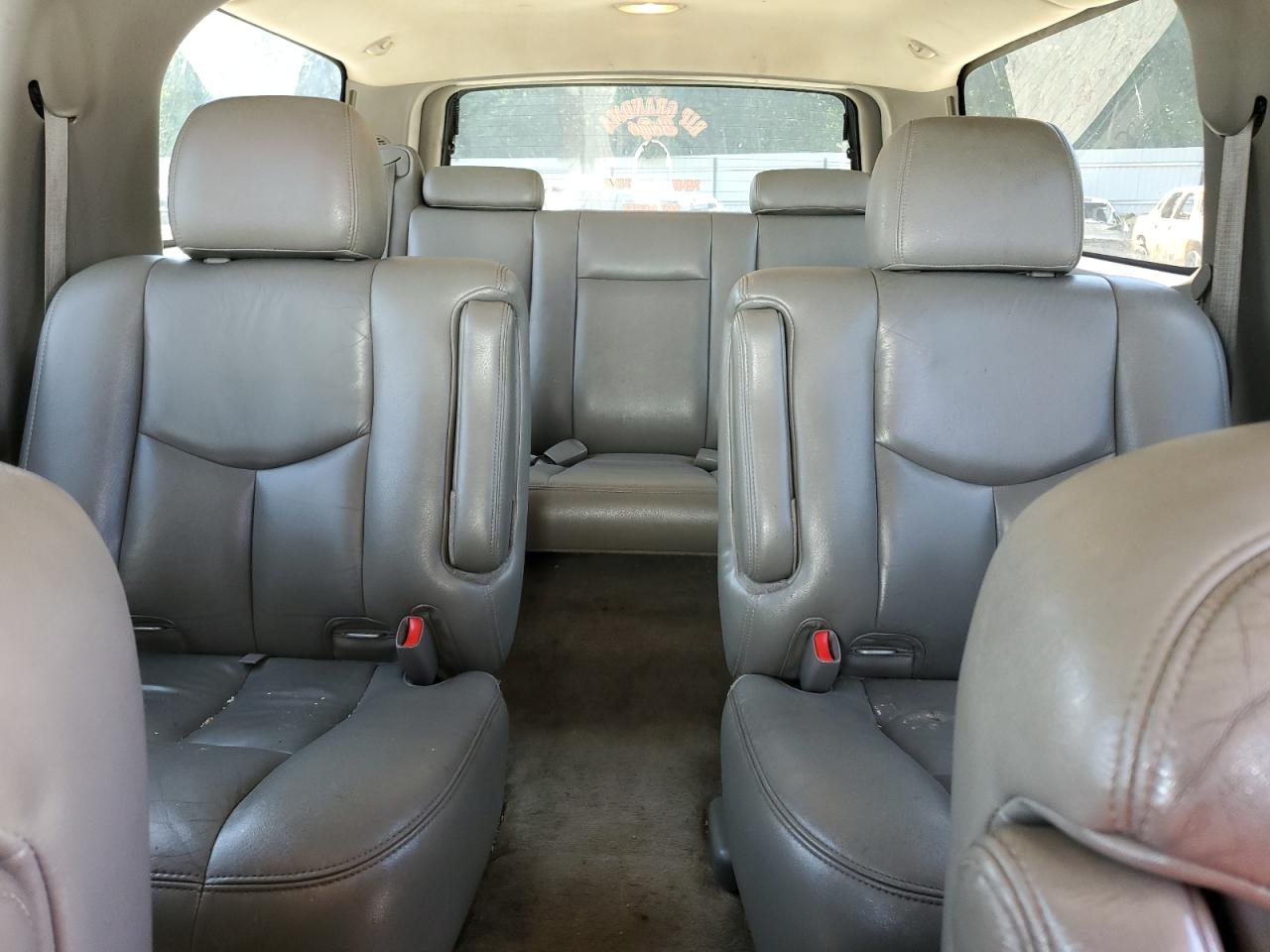 2004 Chevrolet Suburban K1500 VIN: 3GNFK16Z14G270198 Lot: 63880754