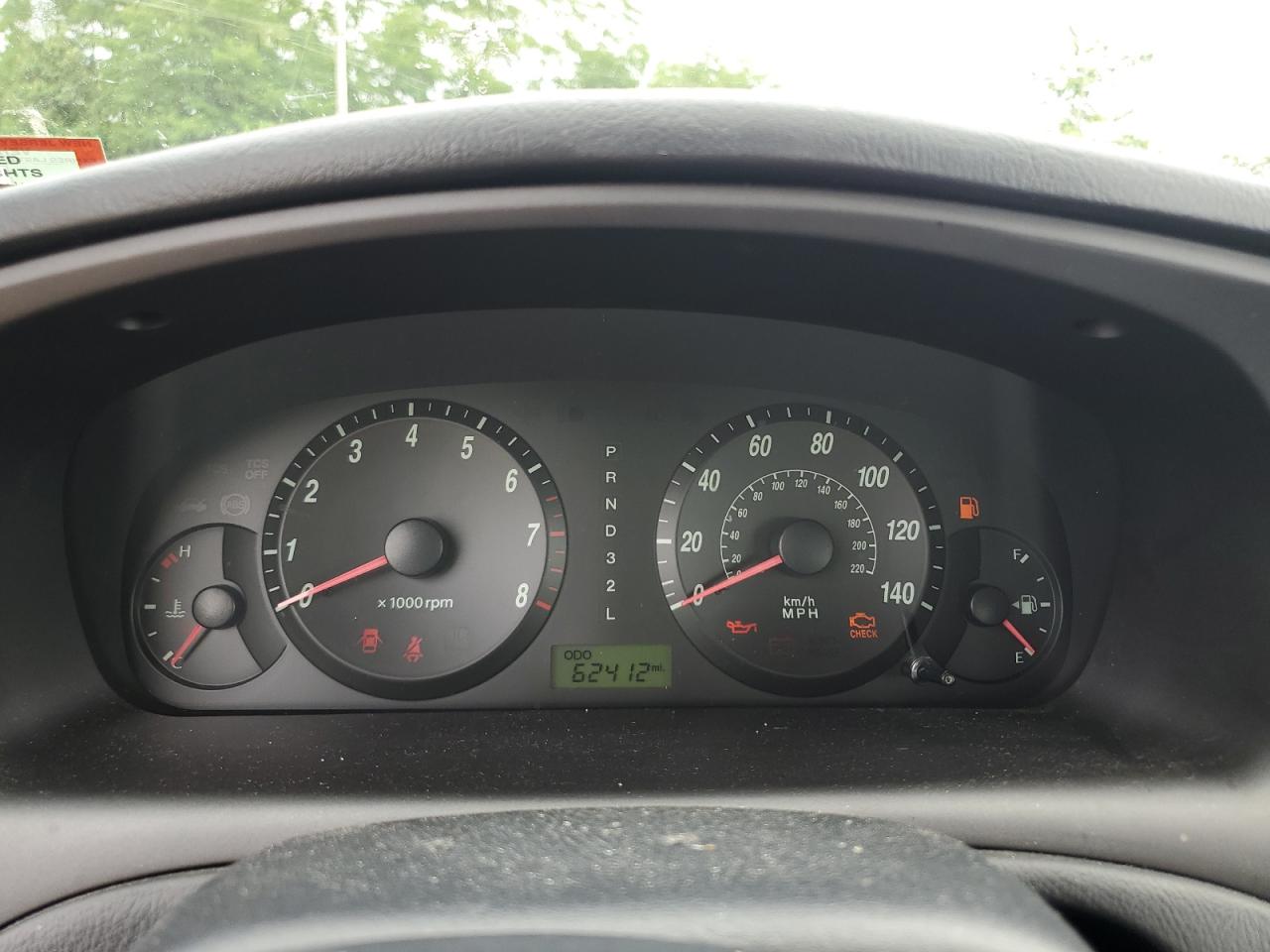 2004 Hyundai Elantra Gls VIN: KMHDN46D24U775432 Lot: 64360124